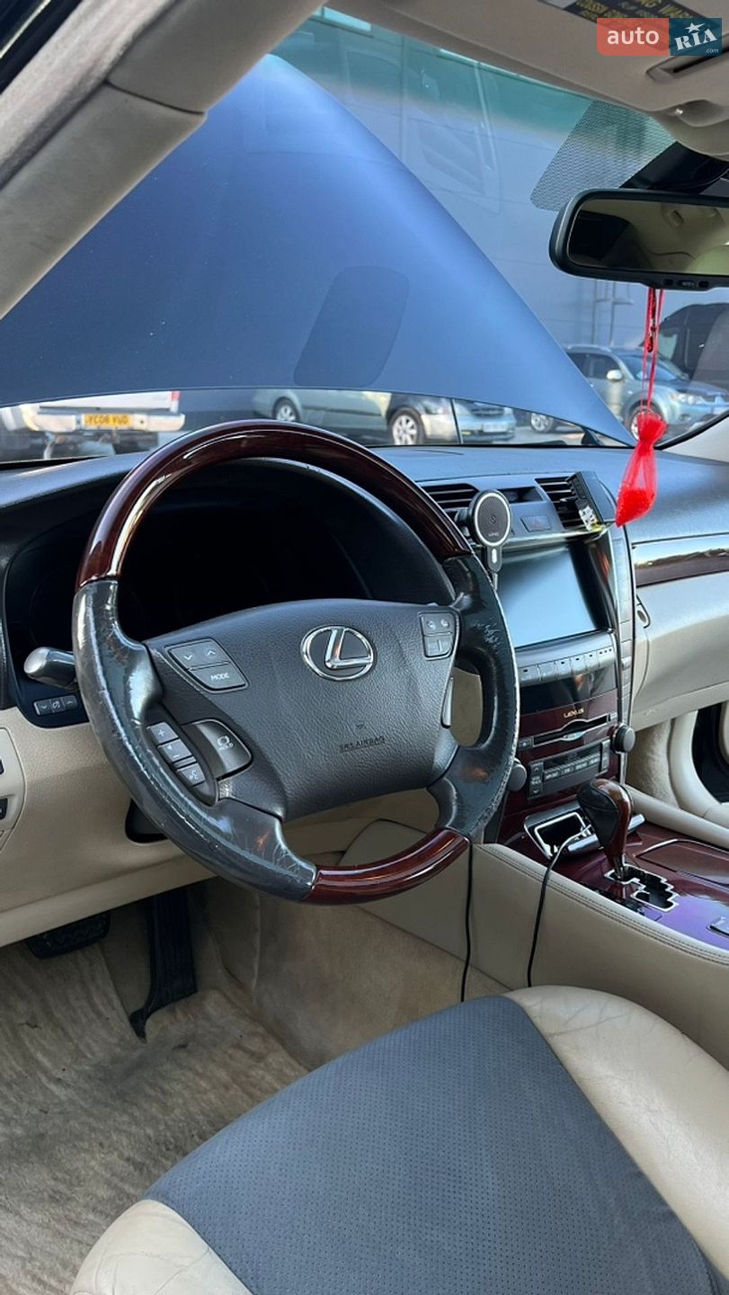 Lexus LS 2007 VIN JTHBL46F675003886 фото оголошення 17 з 44