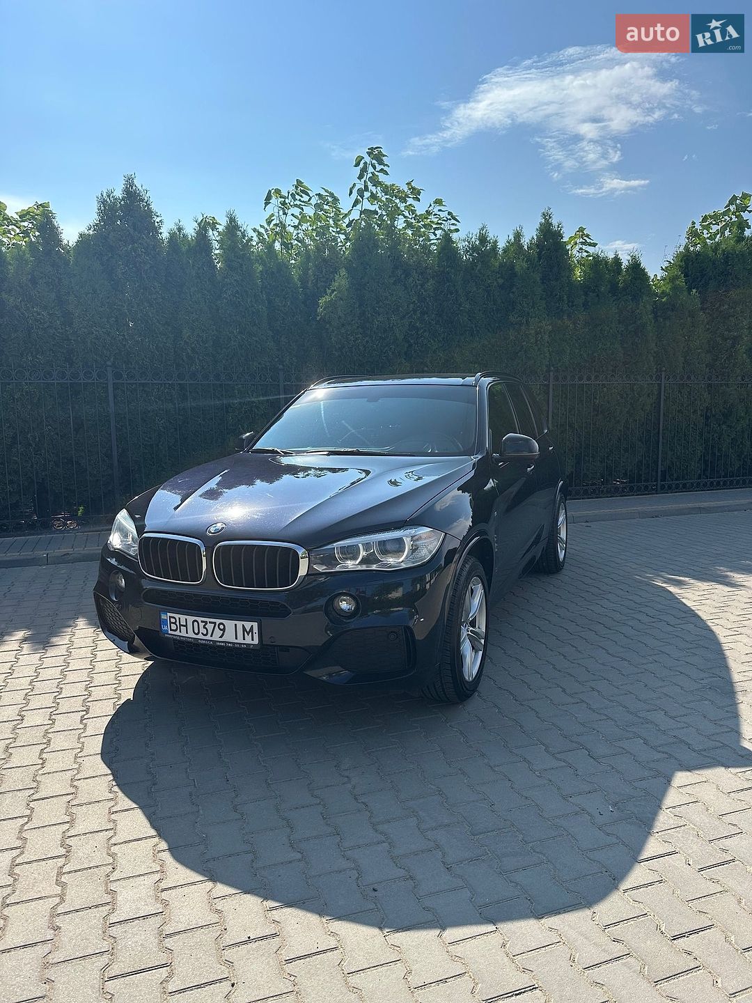 BMW X5 2015 VIN WBALS010600K98783 фото оголошення 2 з 36