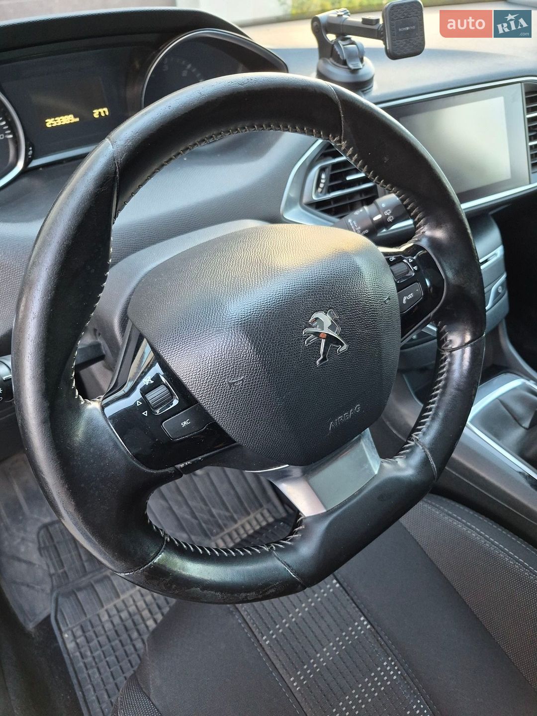Peugeot 308 2015 VIN VF3LCBHZHFS272993 фото оголошення 5 з 12