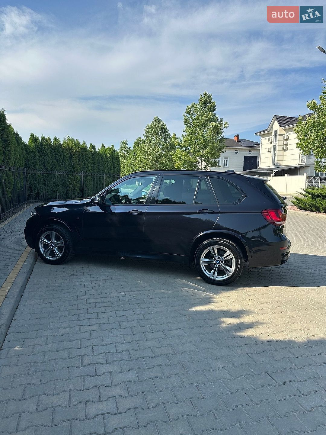 BMW X5 2015 VIN WBALS010600K98783 фото оголошення 9 з 36