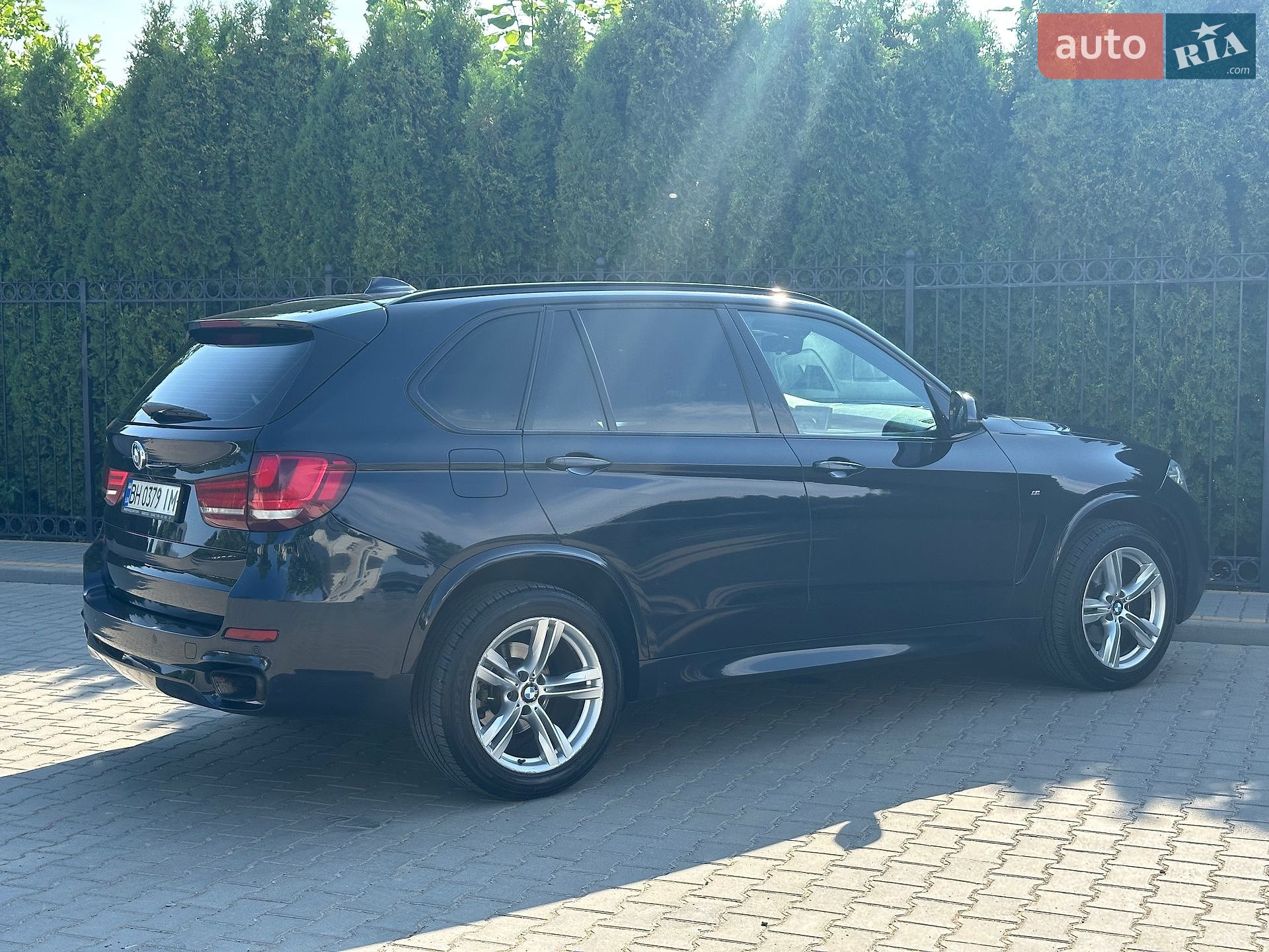 BMW X5 2015 VIN WBALS010600K98783 фото оголошення 14 з 36