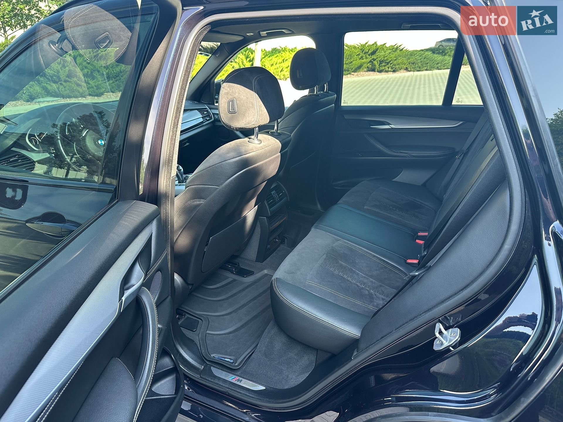 BMW X5 2015 VIN WBALS010600K98783 фото оголошення 32 з 36