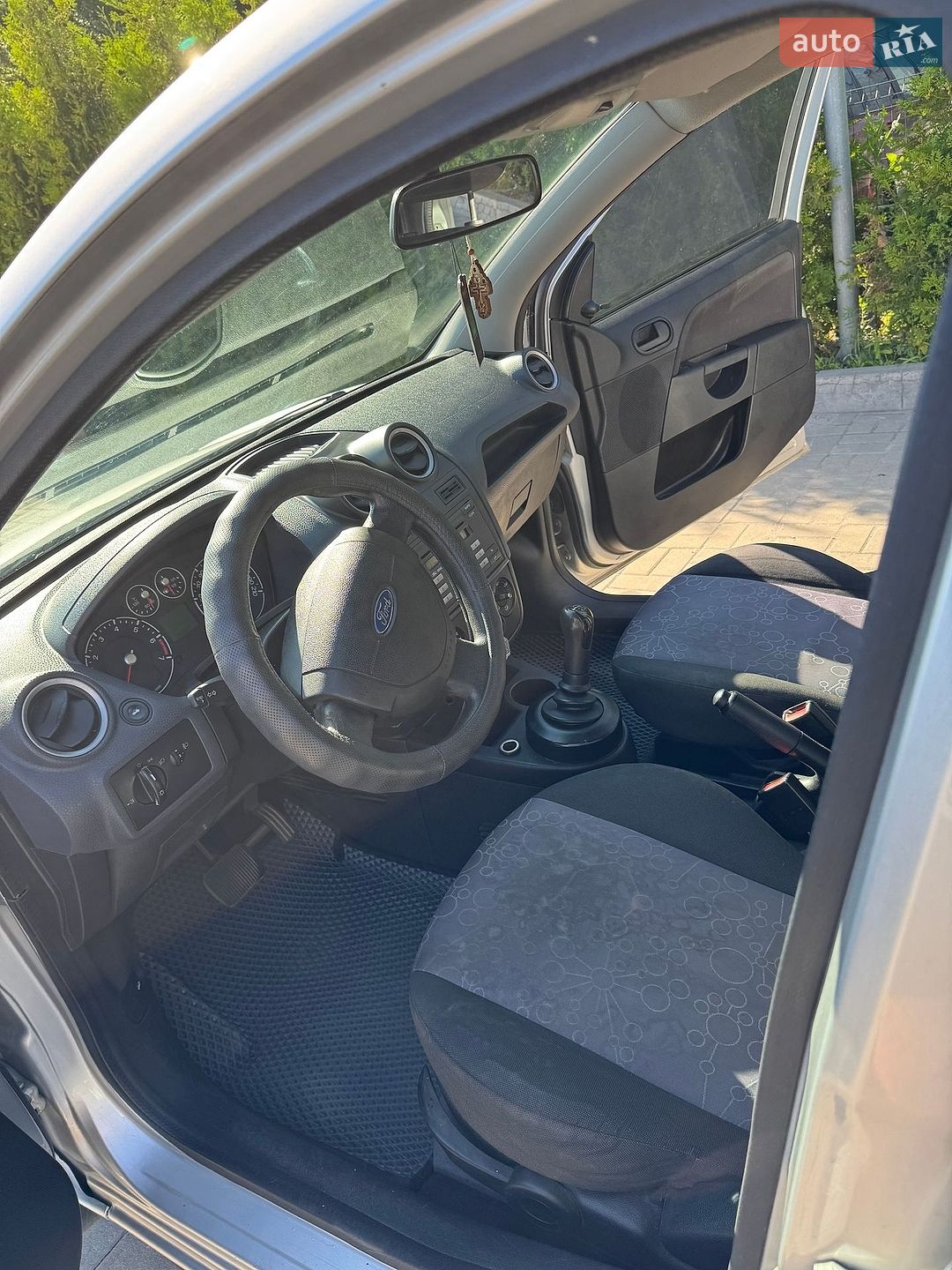 Ford Fiesta 2007 VIN WF0HXXGAJH7T83924 фото оголошення 10 з 24
