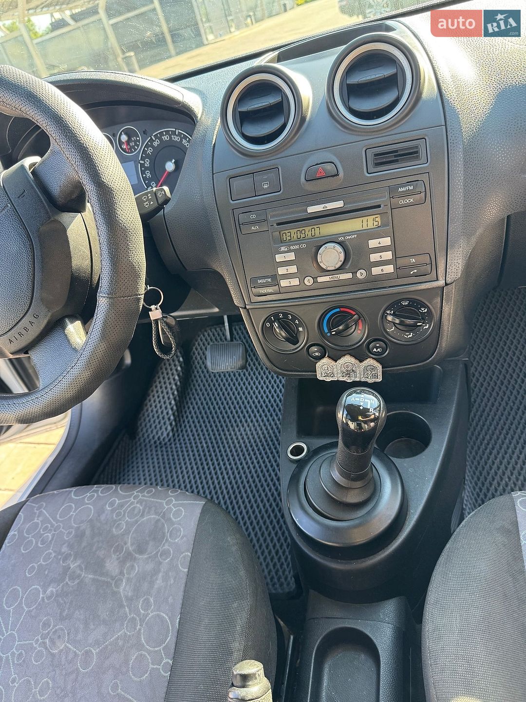 Ford Fiesta 2007 VIN WF0HXXGAJH7T83924 фото оголошення 17 з 24