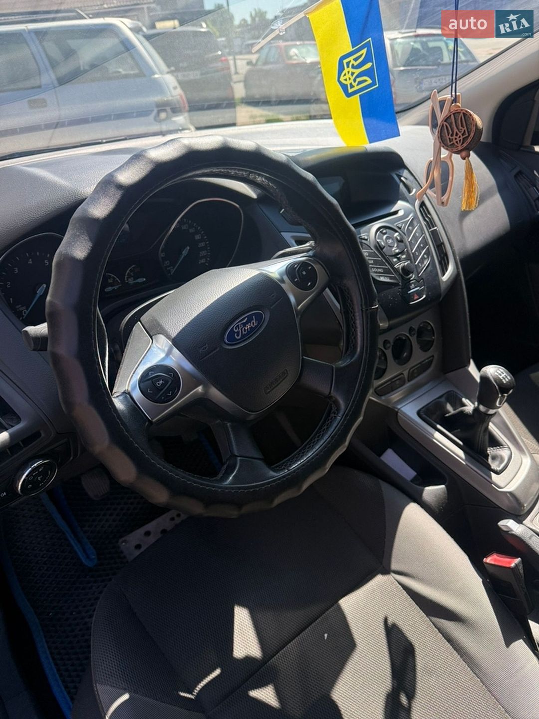 Ford Focus 2013 VIN WF0LXXGCBLDC59438 фото оголошення 7 з 11