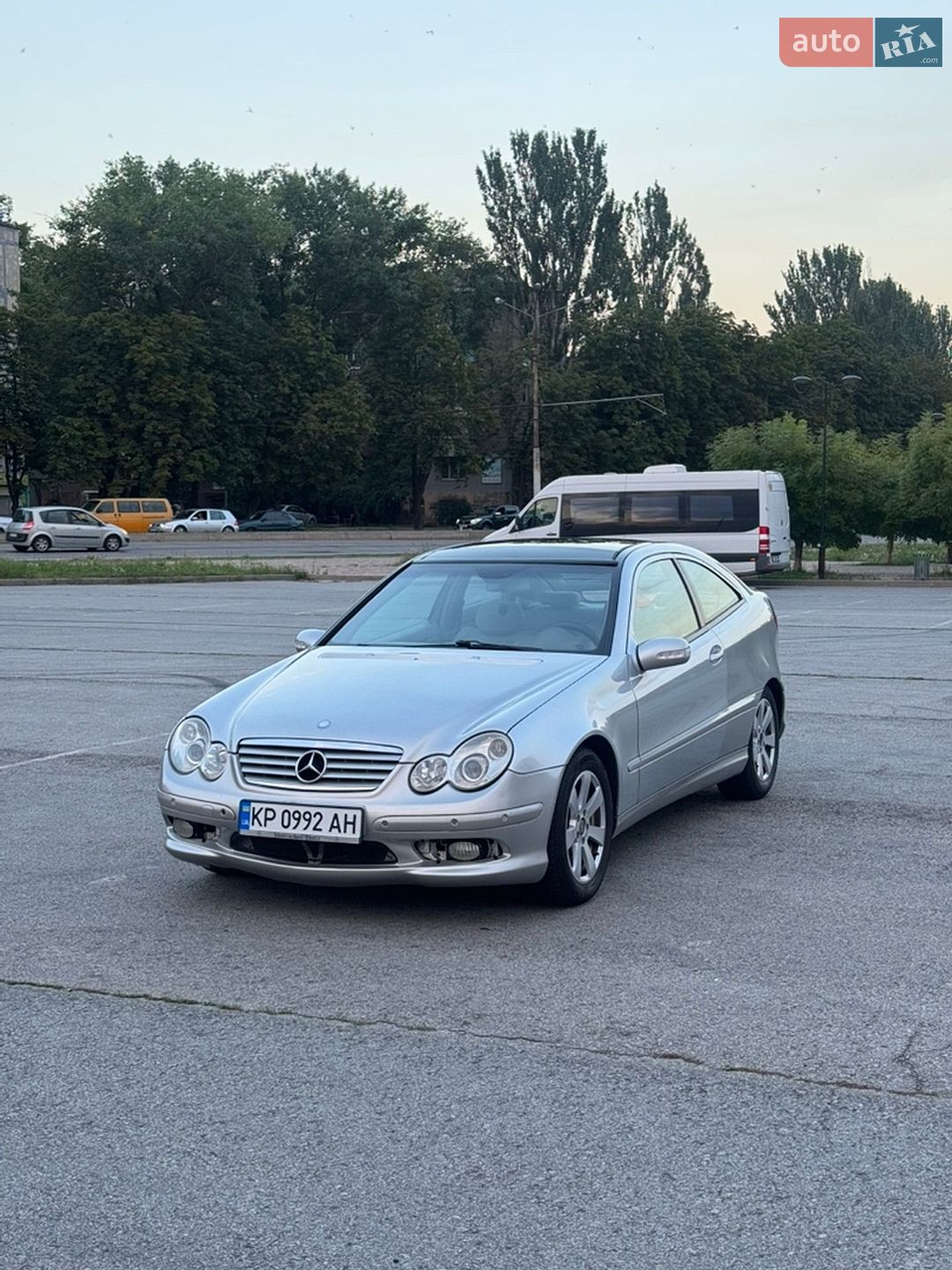 Mercedes-Benz C-Class 2002 VIN WDB2037471A255425 фото оголошення 3 з 12