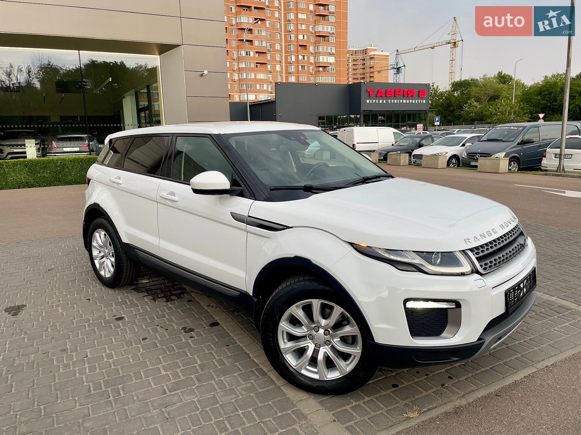 Land Rover Range Rover Evoque 2016 VIN SALVA2BC9GH163319 фото оголошення 8 з 37