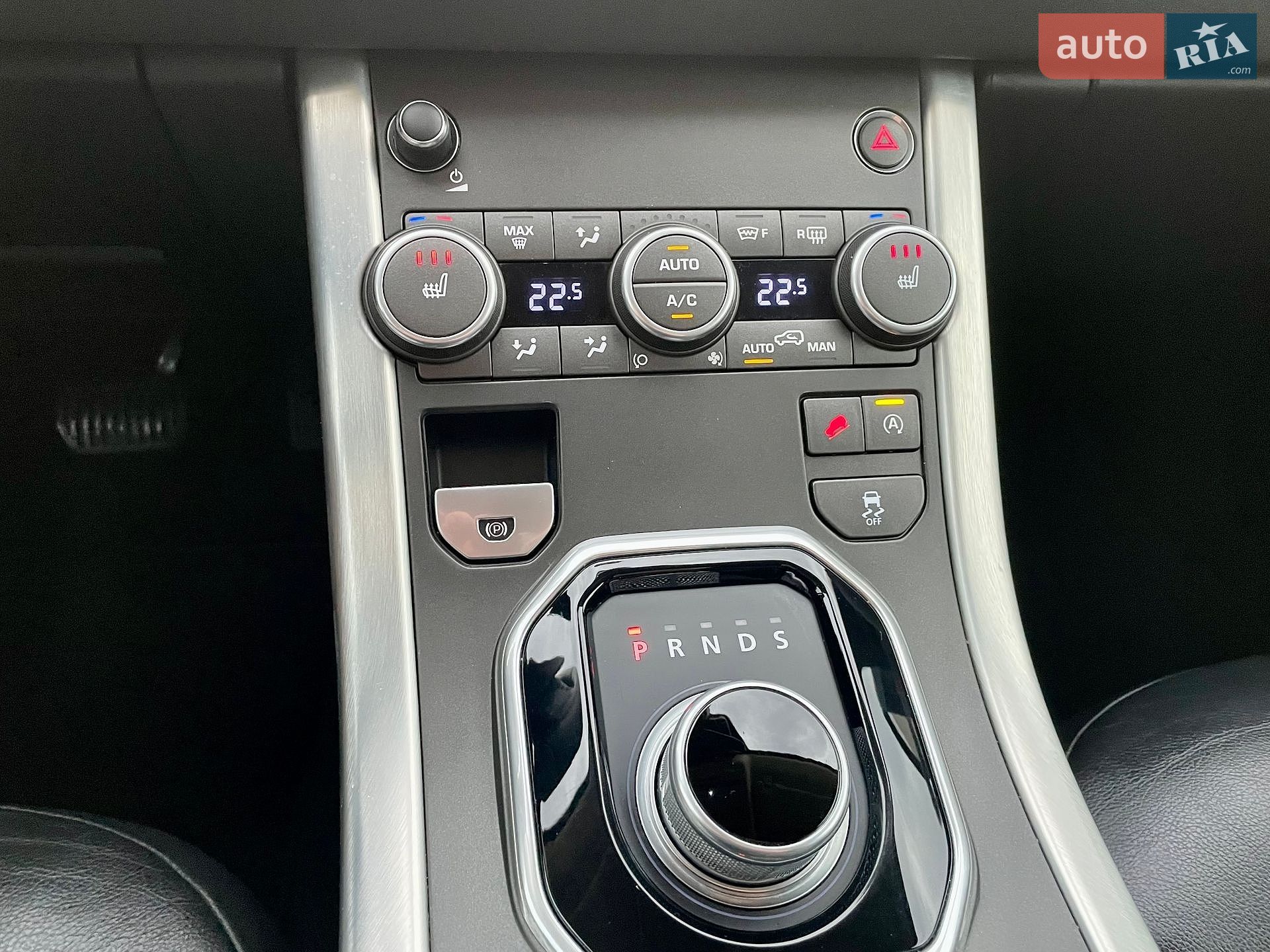 Land Rover Range Rover Evoque 2016 VIN SALVA2BC9GH163319 фото оголошення 14 з 37