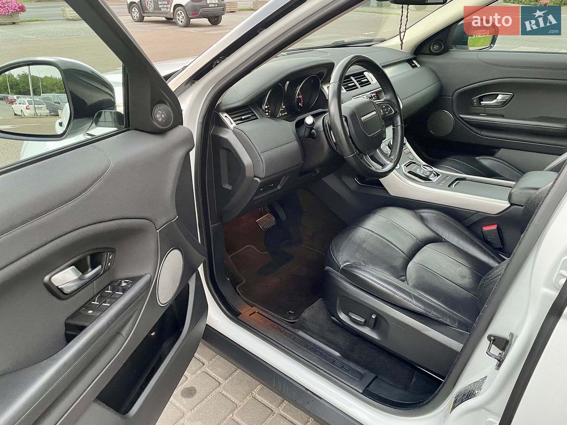 Land Rover Range Rover Evoque 2016 VIN SALVA2BC9GH163319 фото оголошення 21 з 37