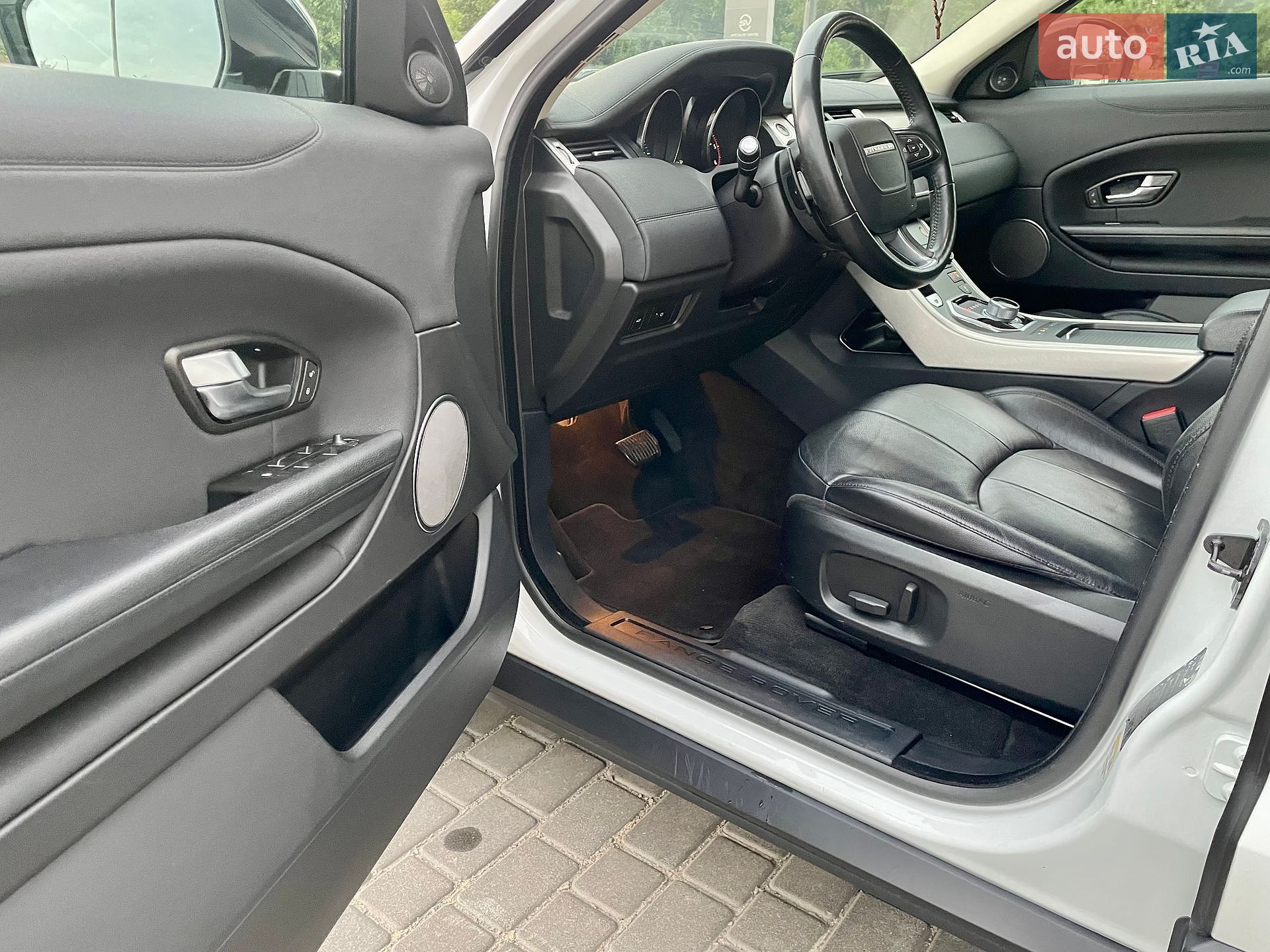Land Rover Range Rover Evoque 2016 VIN SALVA2BC9GH163319 фото оголошення 22 з 37