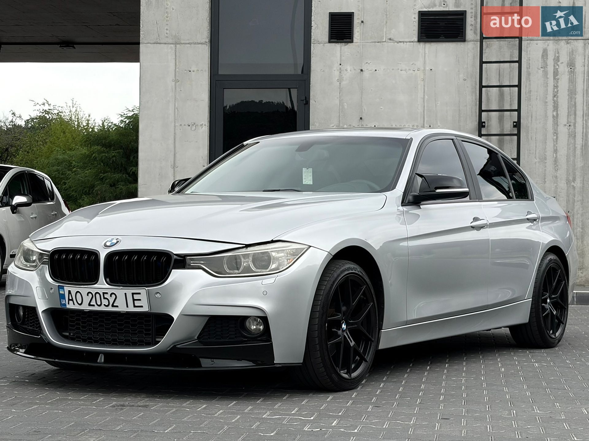 BMW 3 Series 2014 VIN WBA3B5G53ENS09813 фото оголошення 3 з 18