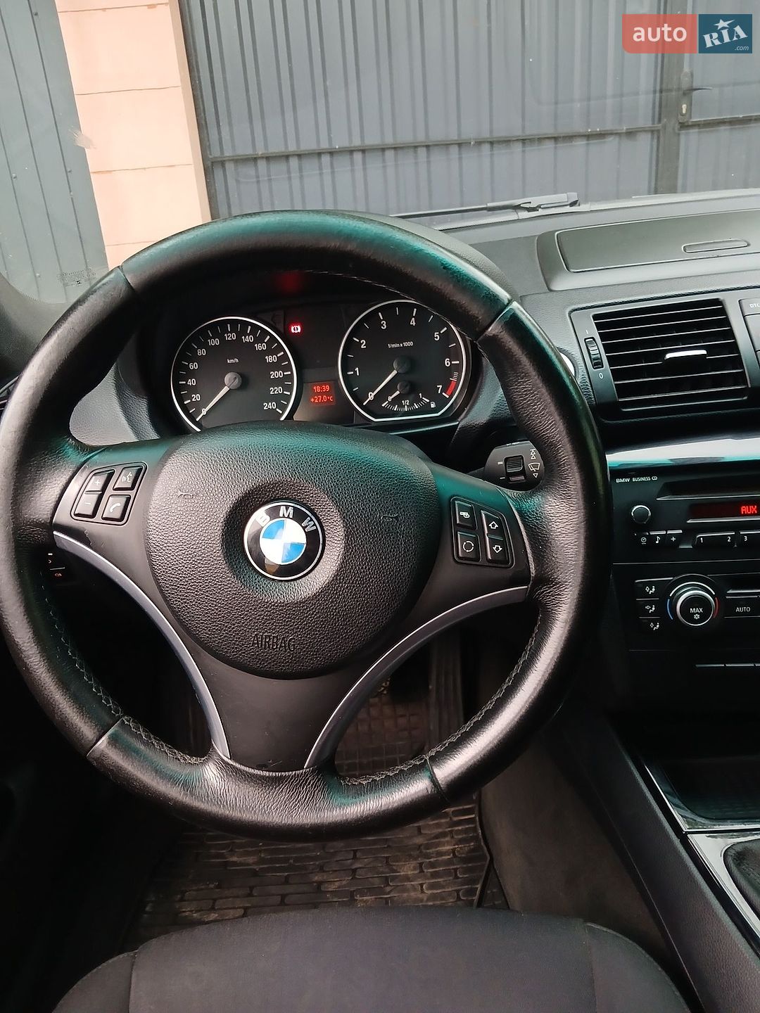 BMW 1 Series 2007 VIN WBAUE310X0E074299 фото оголошення 24 з 26