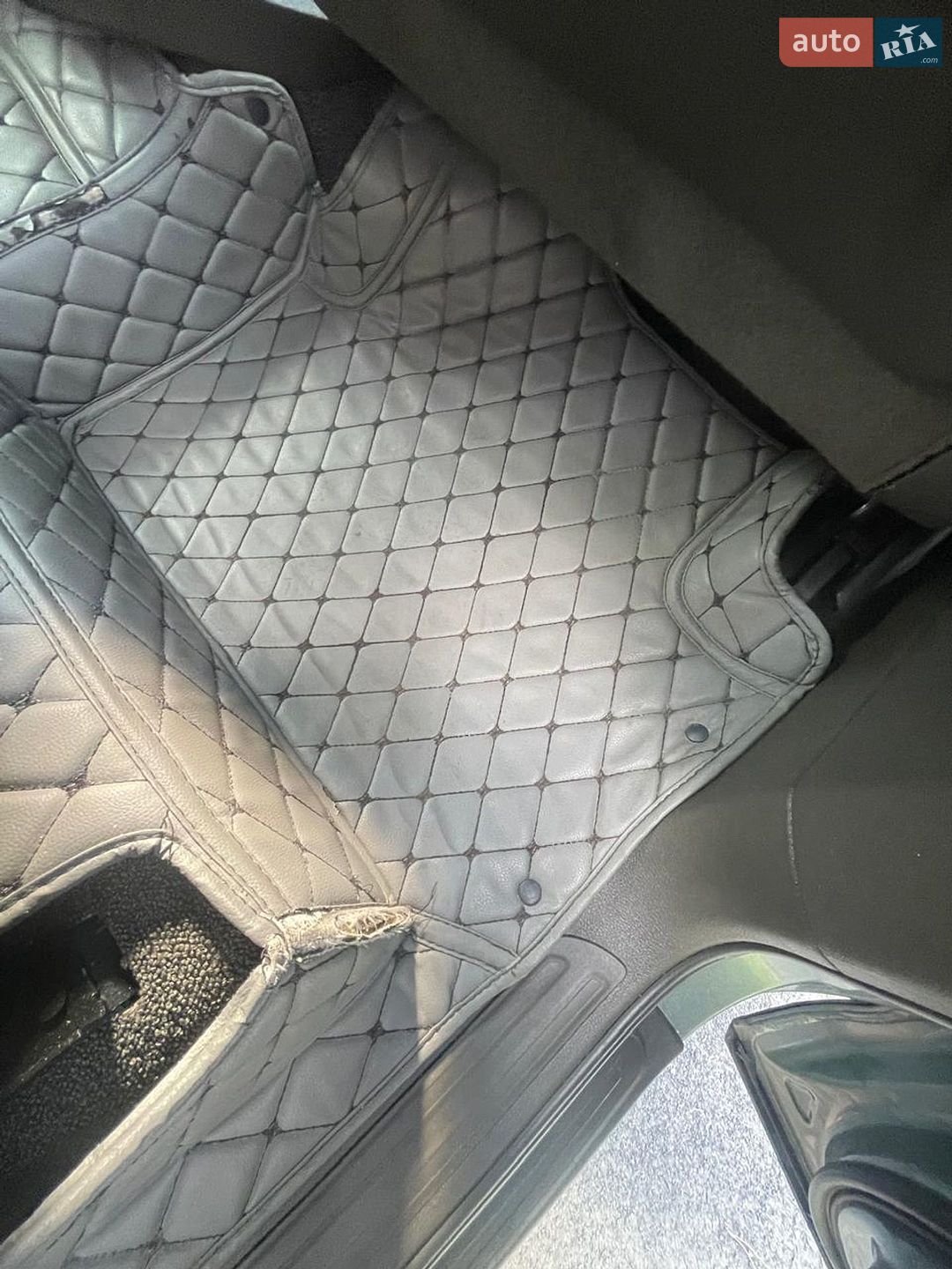 Audi Q7 2007 VIN WAUZZZ4L58D013821 фото оголошення 18 з 42