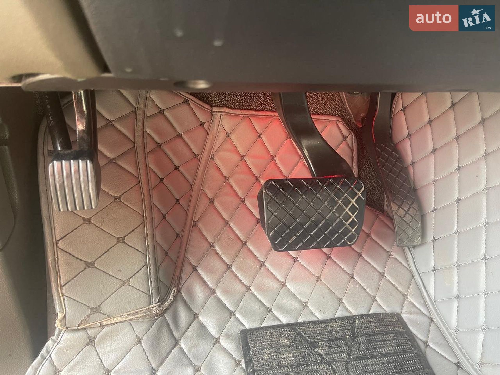Audi Q7 2007 VIN WAUZZZ4L58D013821 фото оголошення 19 з 42