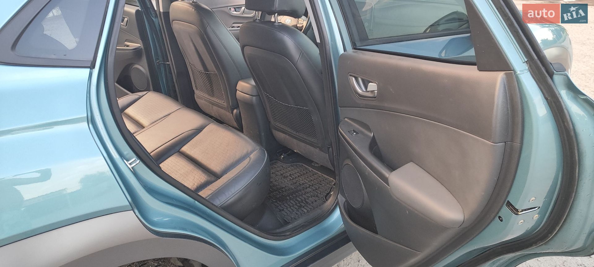 Hyundai Kona Electric 2018 VIN KMHK581GFKU003142 фото оголошення 32 з 45
