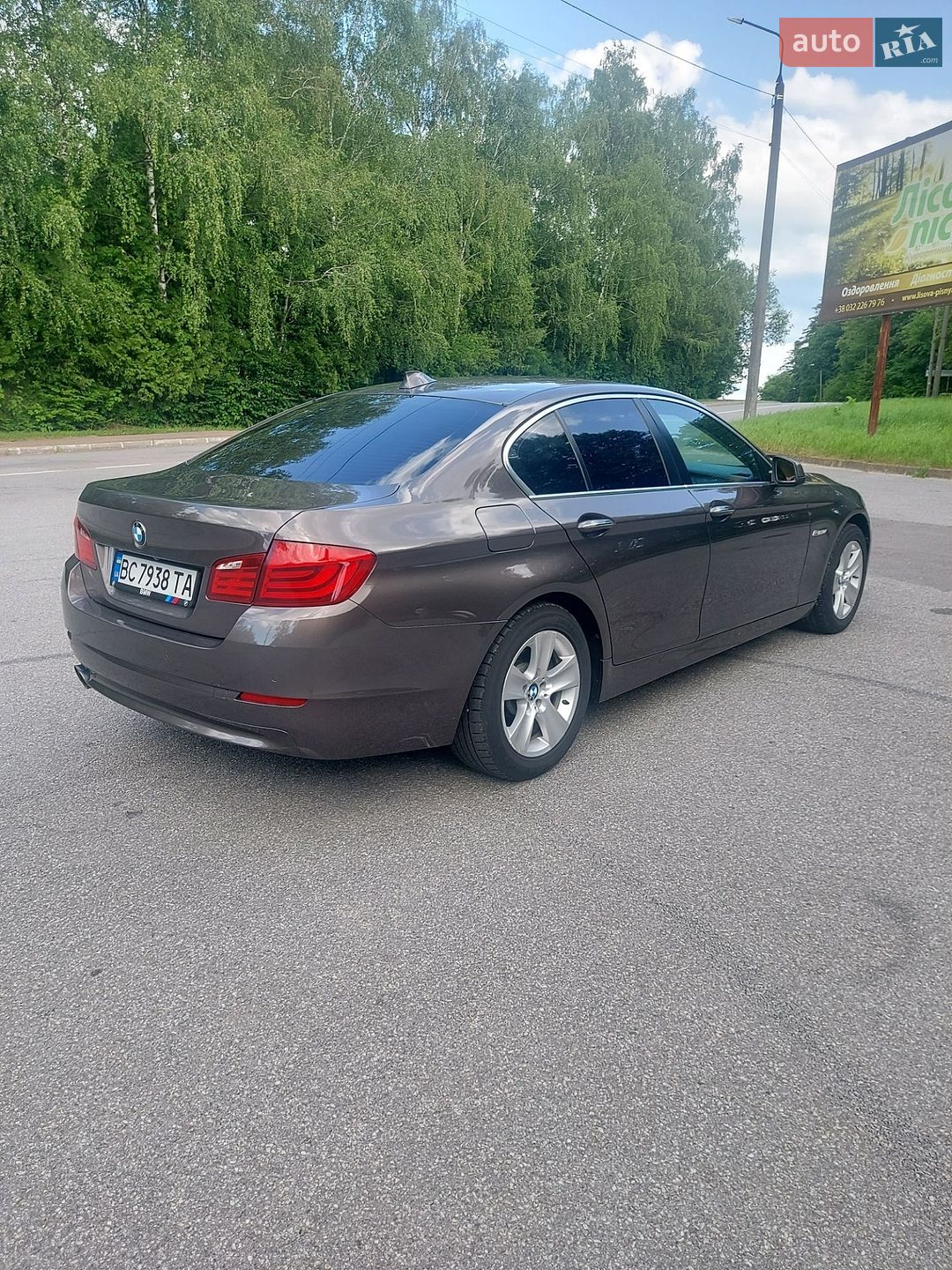 BMW 5 Series 2013 VIN WBAXH5C56DD114656 фото оголошення 4 з 68