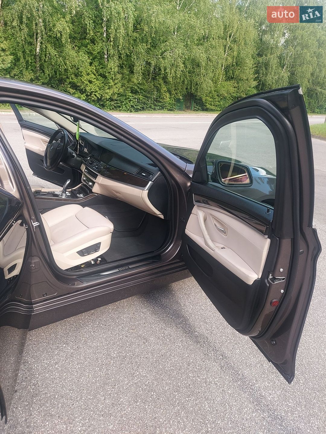 BMW 5 Series 2013 VIN WBAXH5C56DD114656 фото оголошення 19 з 68