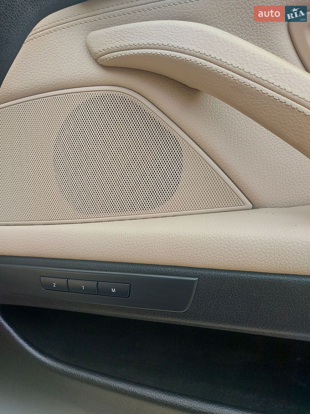BMW 5 Series 2013 VIN WBAXH5C56DD114656 фото оголошення 25 з 68