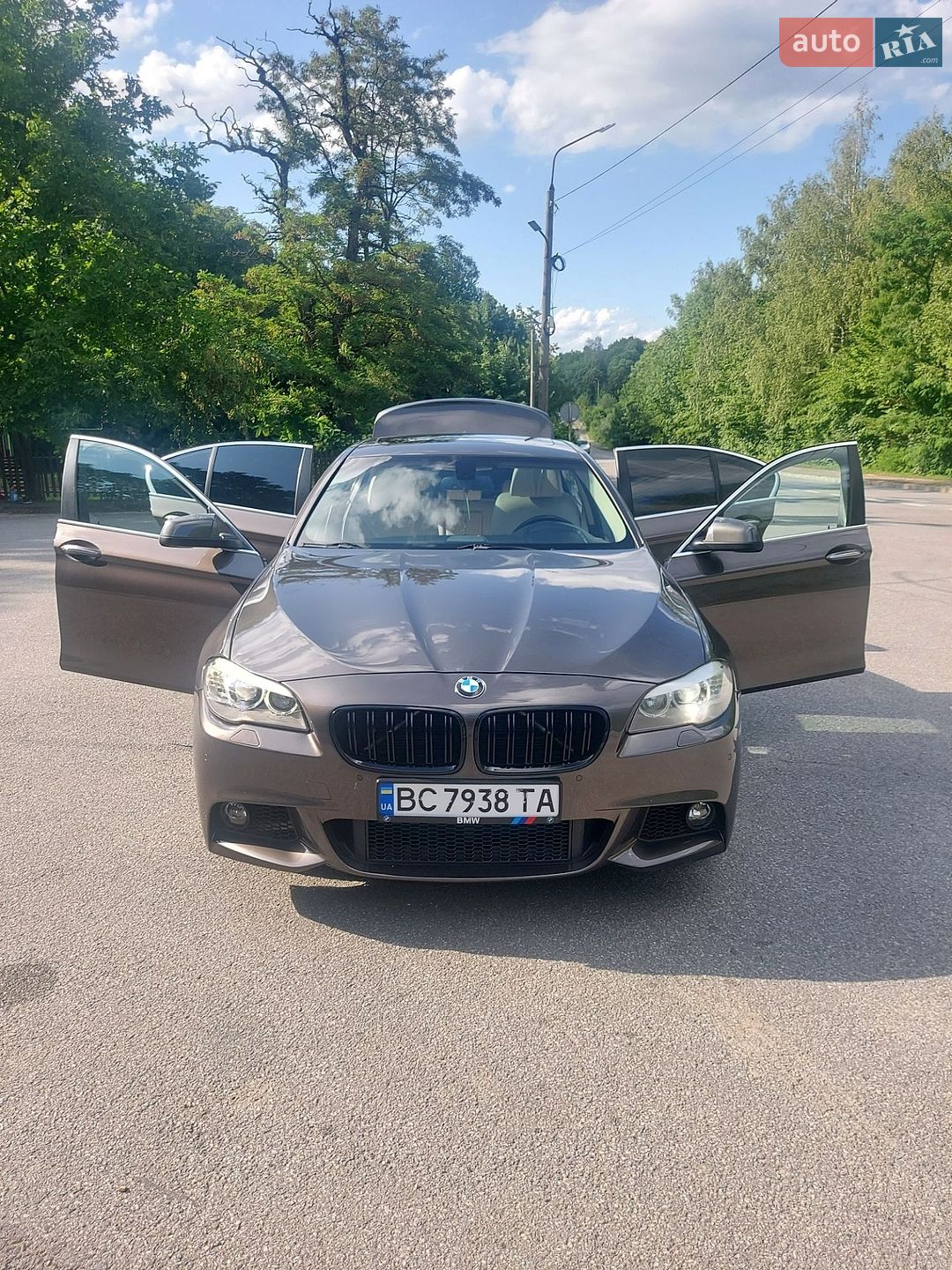 BMW 5 Series 2013 VIN WBAXH5C56DD114656 фото оголошення 39 з 68