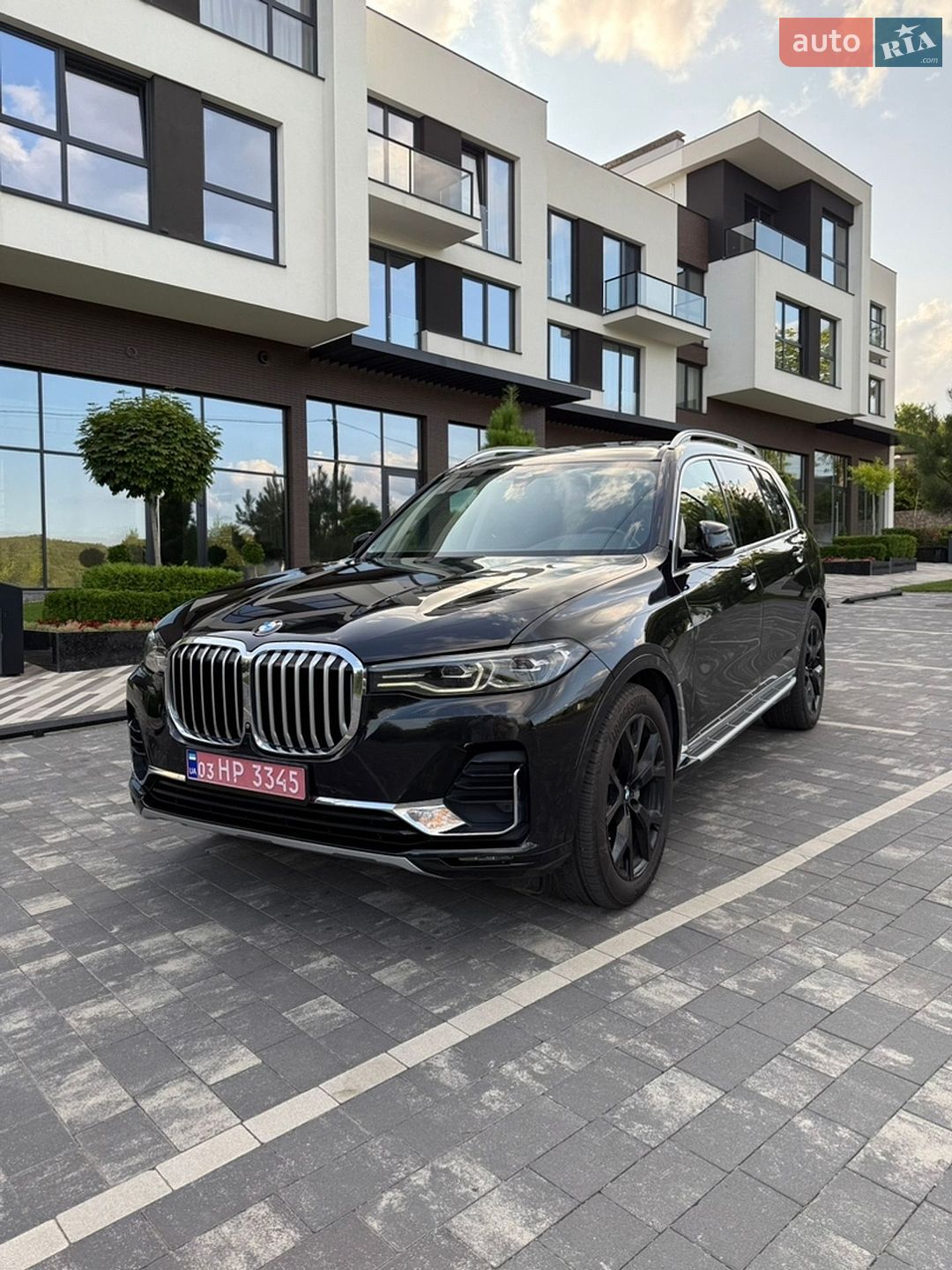 BMW X7 2019 VIN 5UXCW2C57KL087216 фото оголошення 3 з 24
