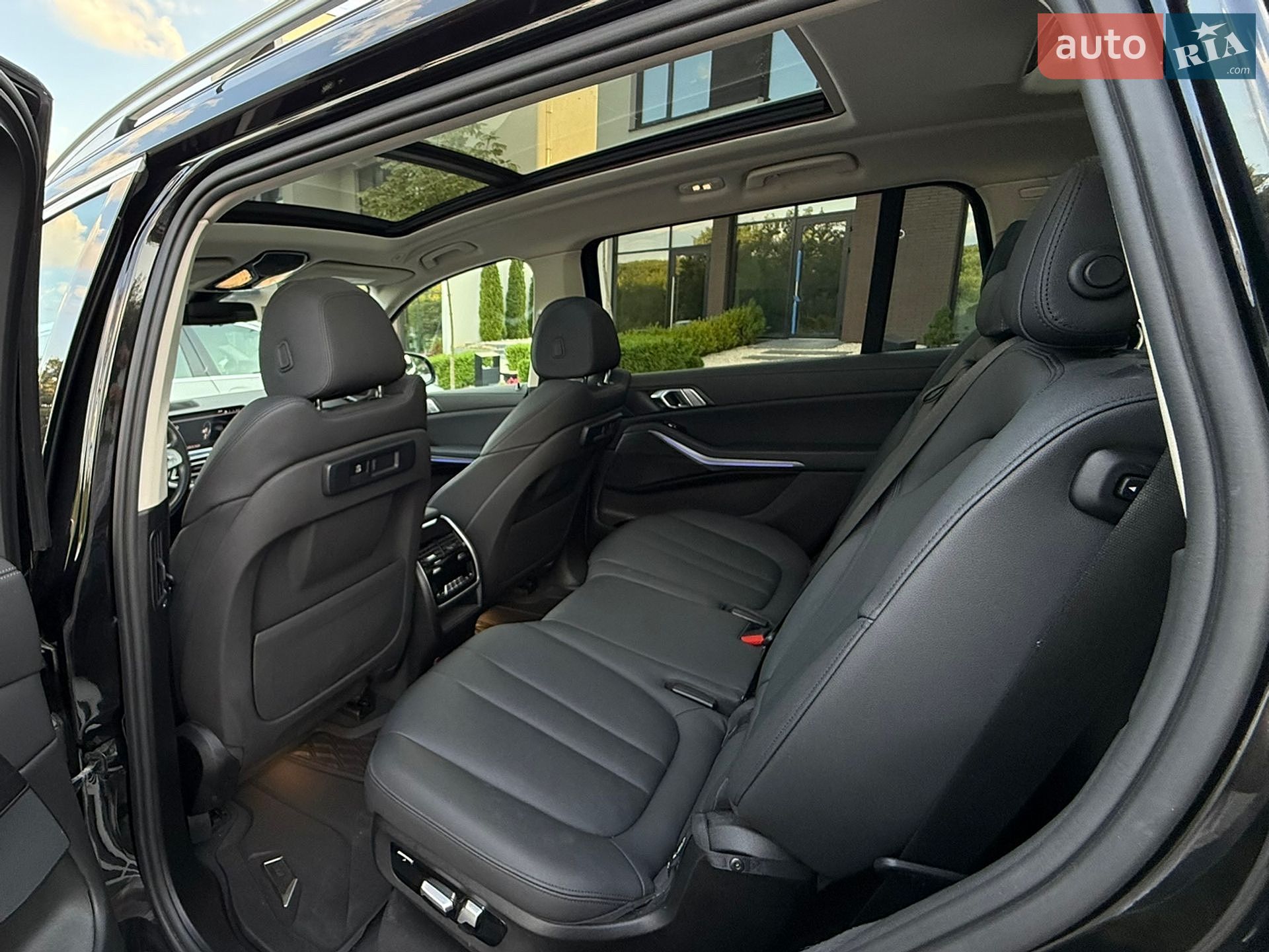 BMW X7 2019 VIN 5UXCW2C57KL087216 фото оголошення 16 з 24