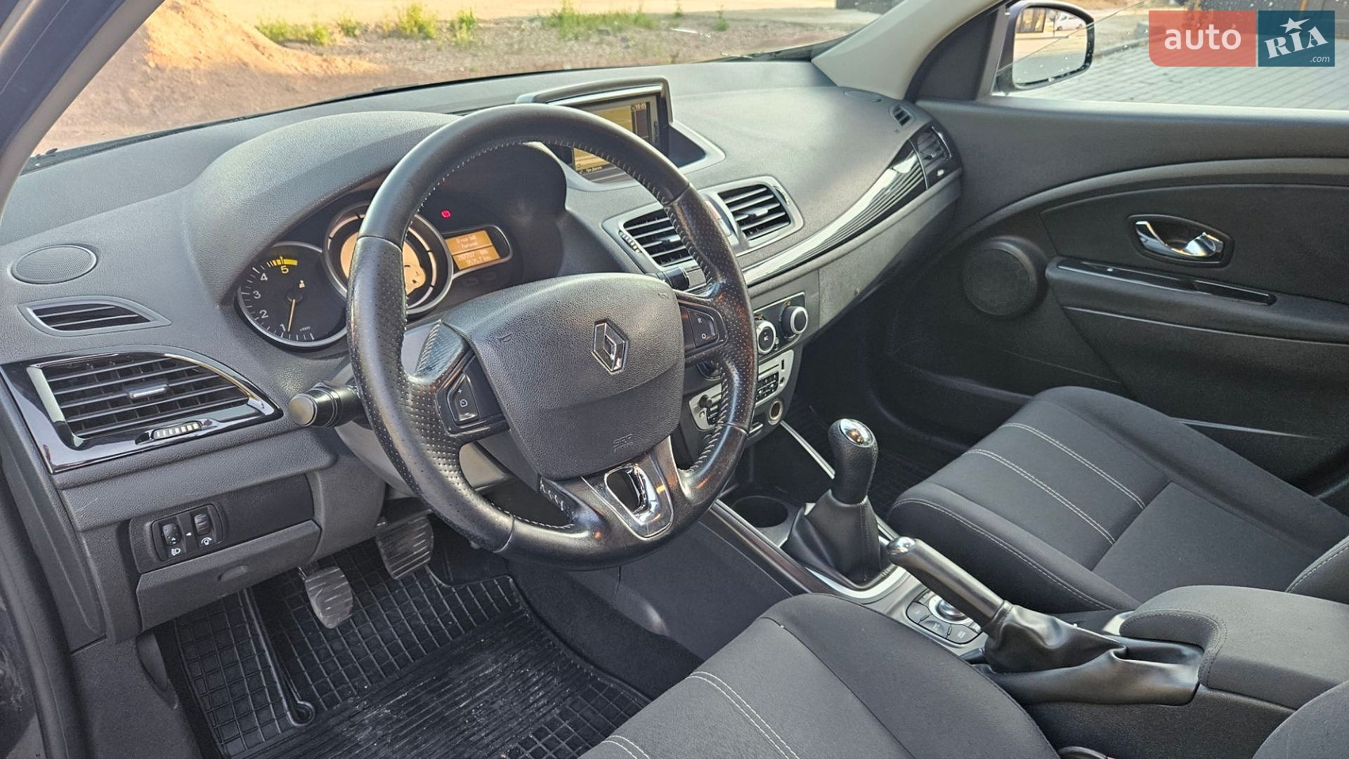 Renault Megane 2012 VIN VF1BZ1A0747609277 фото оголошення 16 з 17