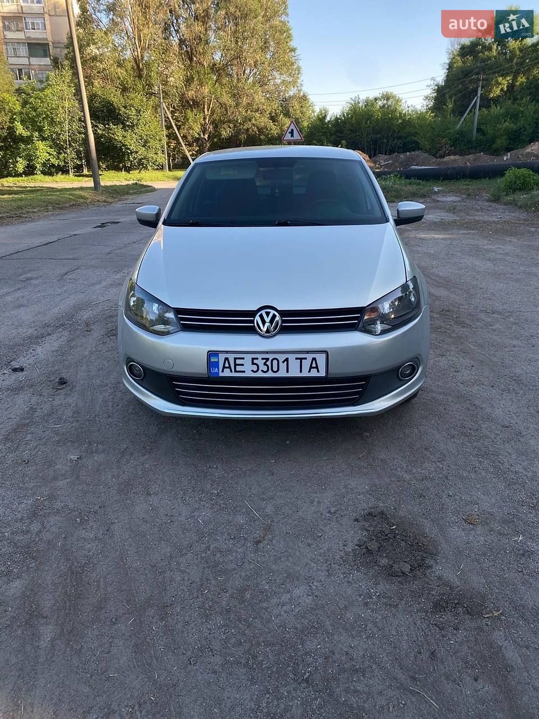 Volkswagen Polo 2011 VIN XW8ZZZ61ZCG008549 фото оголошення 2 з 14