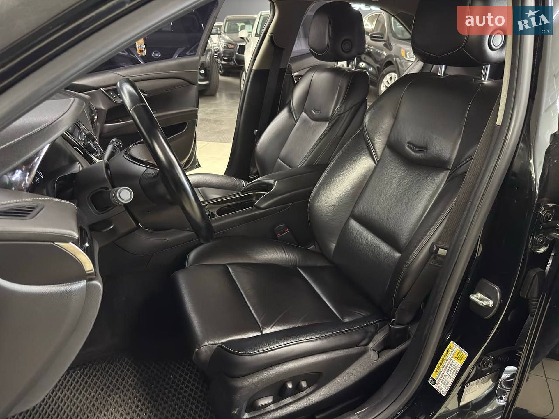 Cadillac ATS 2013 VIN 1G6AA5RA2D0168290 фото оголошення 2 з 8