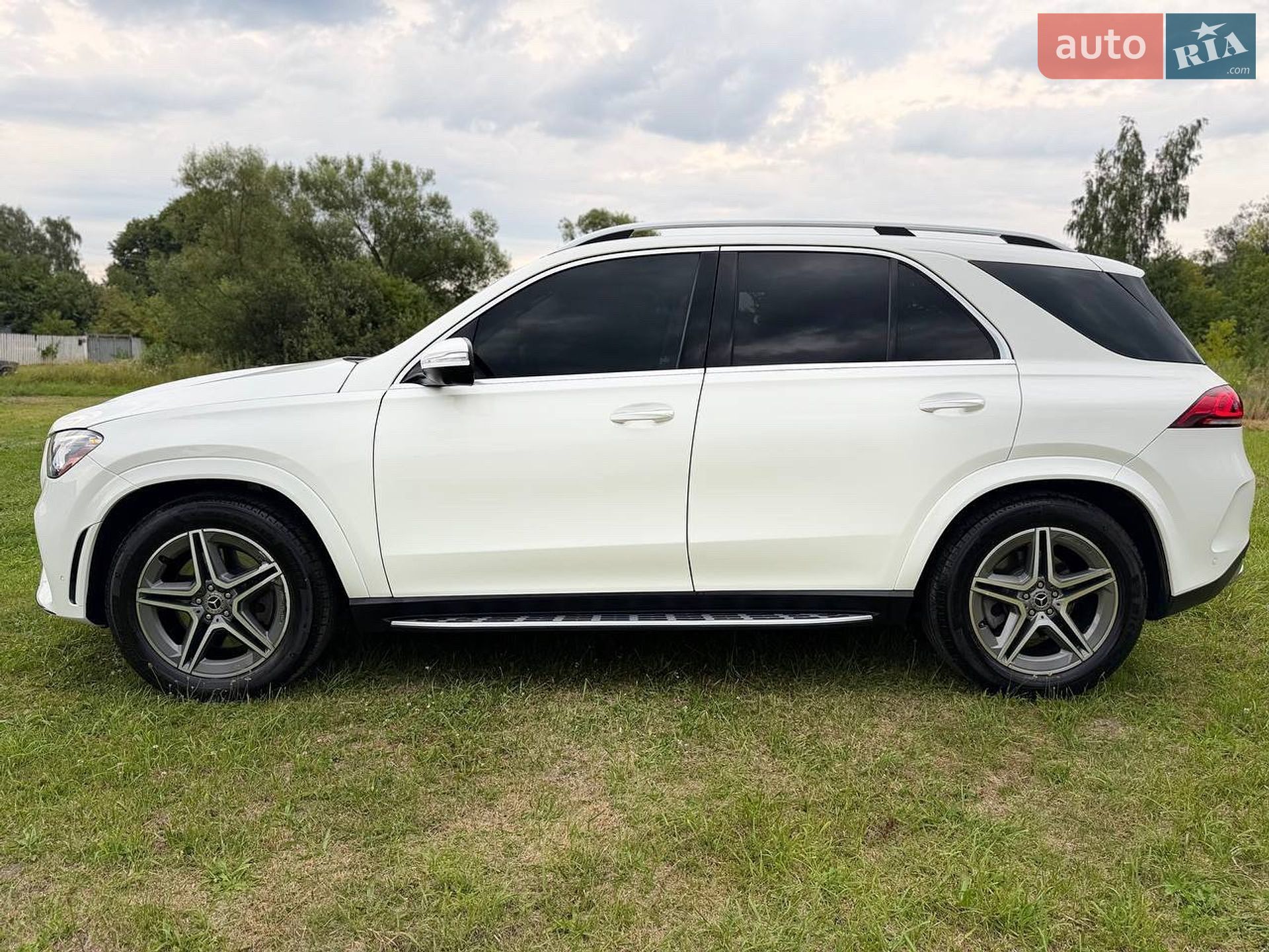 Mercedes-Benz GLE-Class 2021 VIN 4JGFB5KB2MA576734 фото оголошення 2 з 22