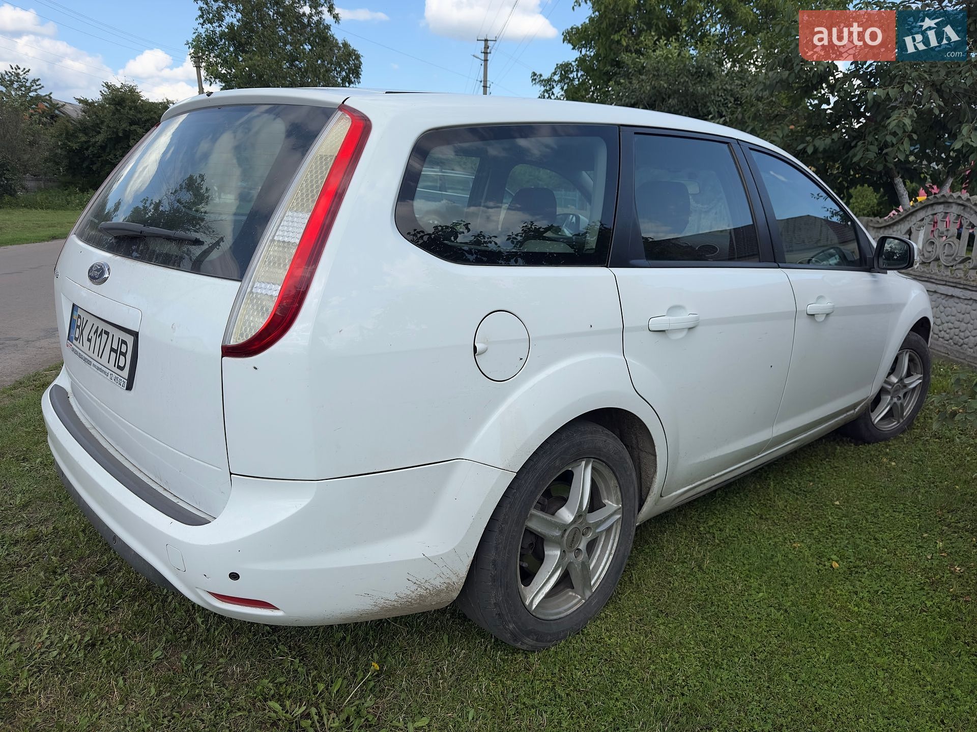 Ford Focus 2009 VIN WF0SXXGCDS9D54699 фото оголошення 2 з 3