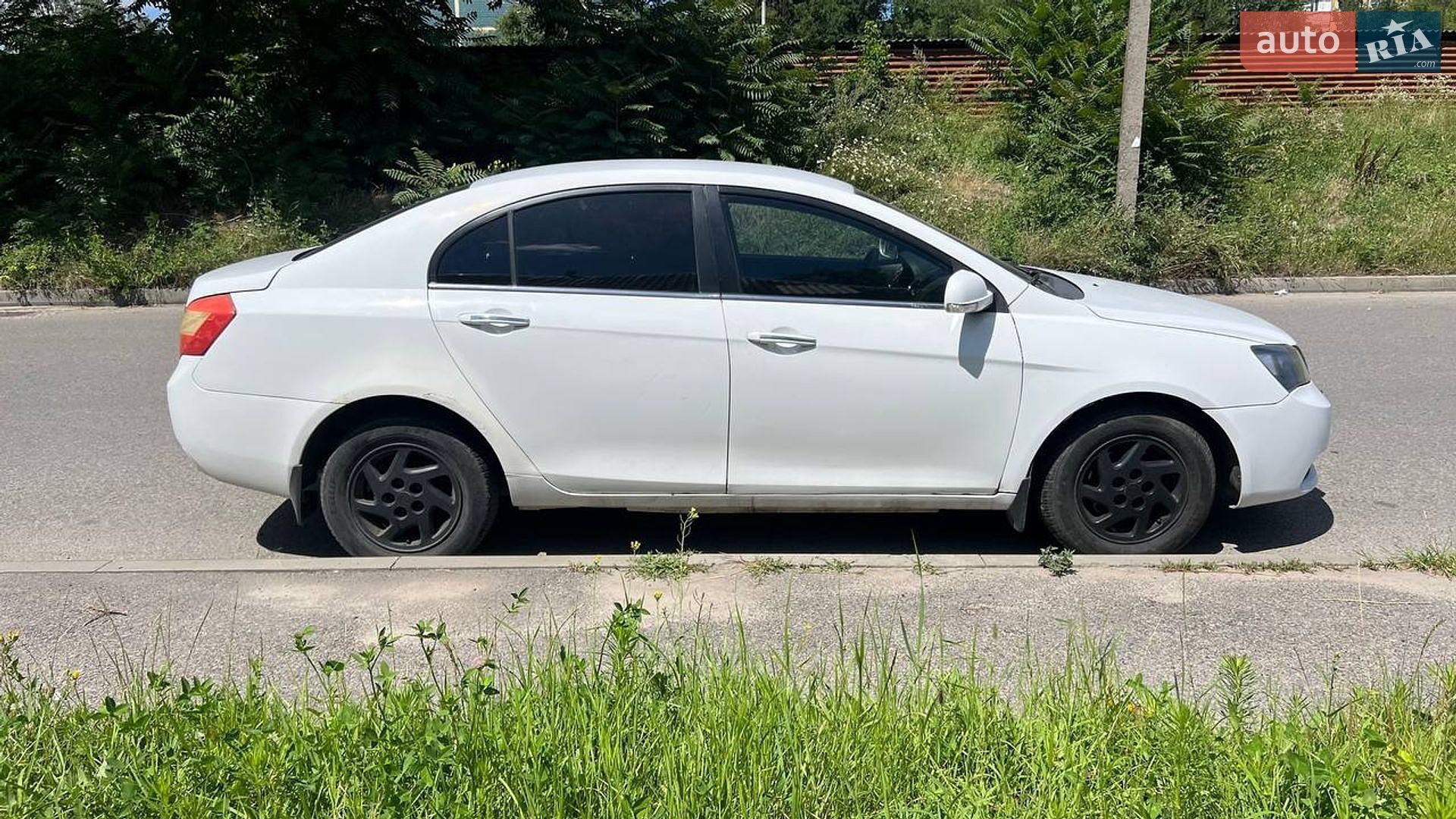 Geely Emgrand 7 (EC7) 2013 VIN Y7WFE1M15D0024713 фото оголошення 10 з 19