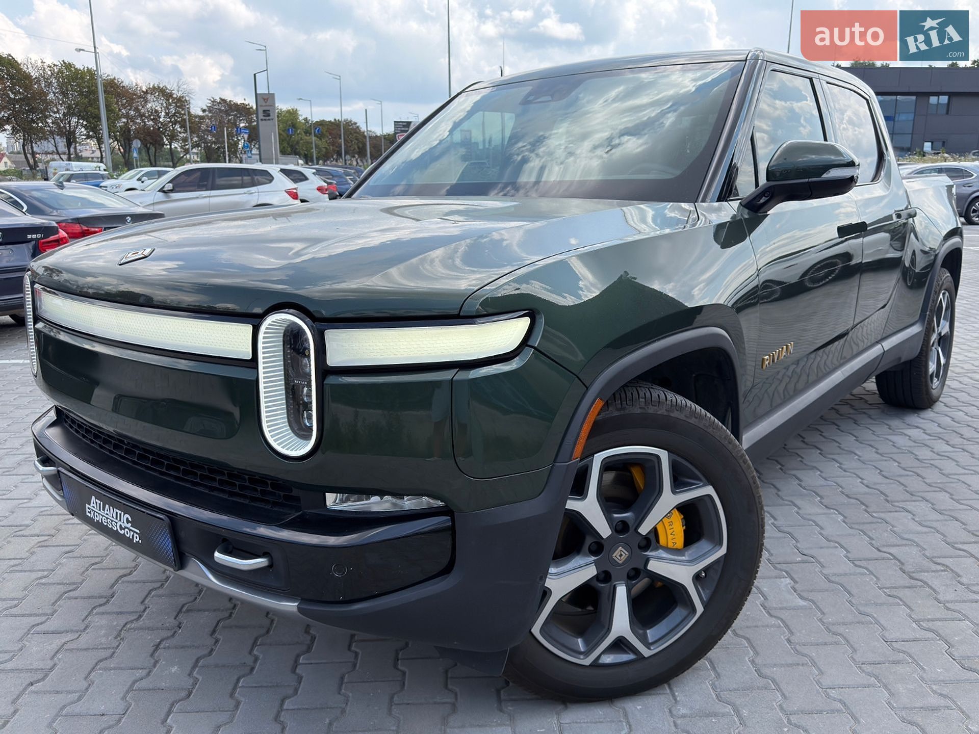 Rivian R1T 2022 VIN 7FCTGAAA2NN007669 фото оголошення 7 з 16