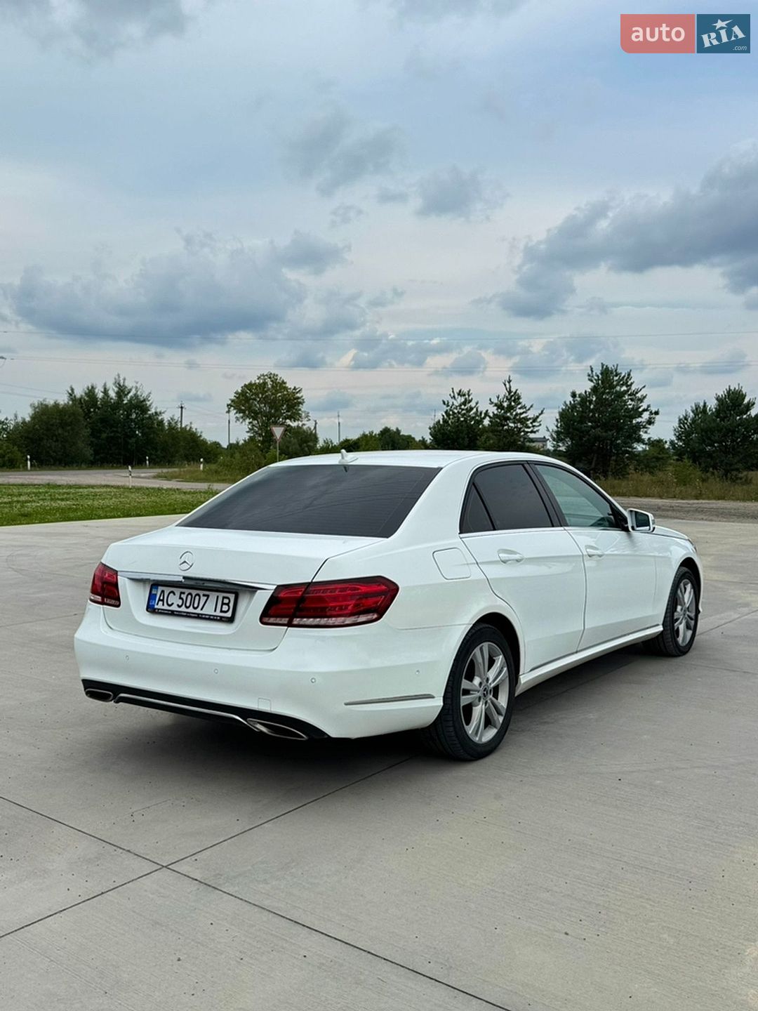 Mercedes-Benz E-Class 2014 VIN WDD2120031B075915 фото оголошення 5 з 30