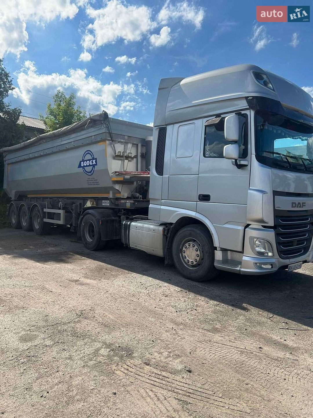 DAF XF 2014 VIN XLRTEH4100G046932 фото оголошення 2 з 28