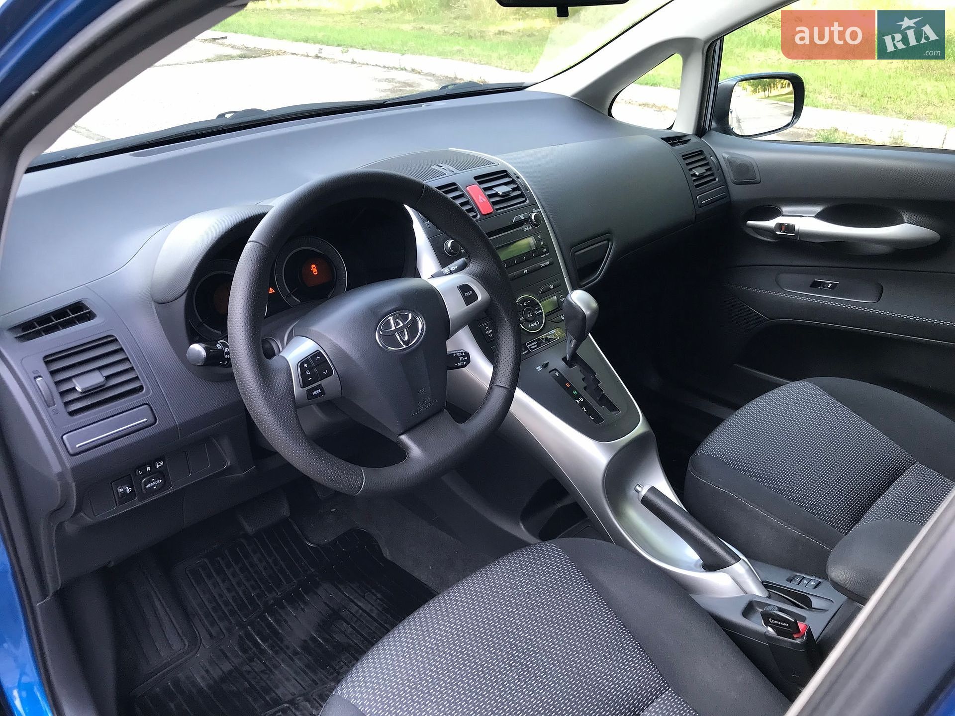 Toyota Auris 2011 VIN NMTKV58E20R072885 фото оголошення 21 з 44