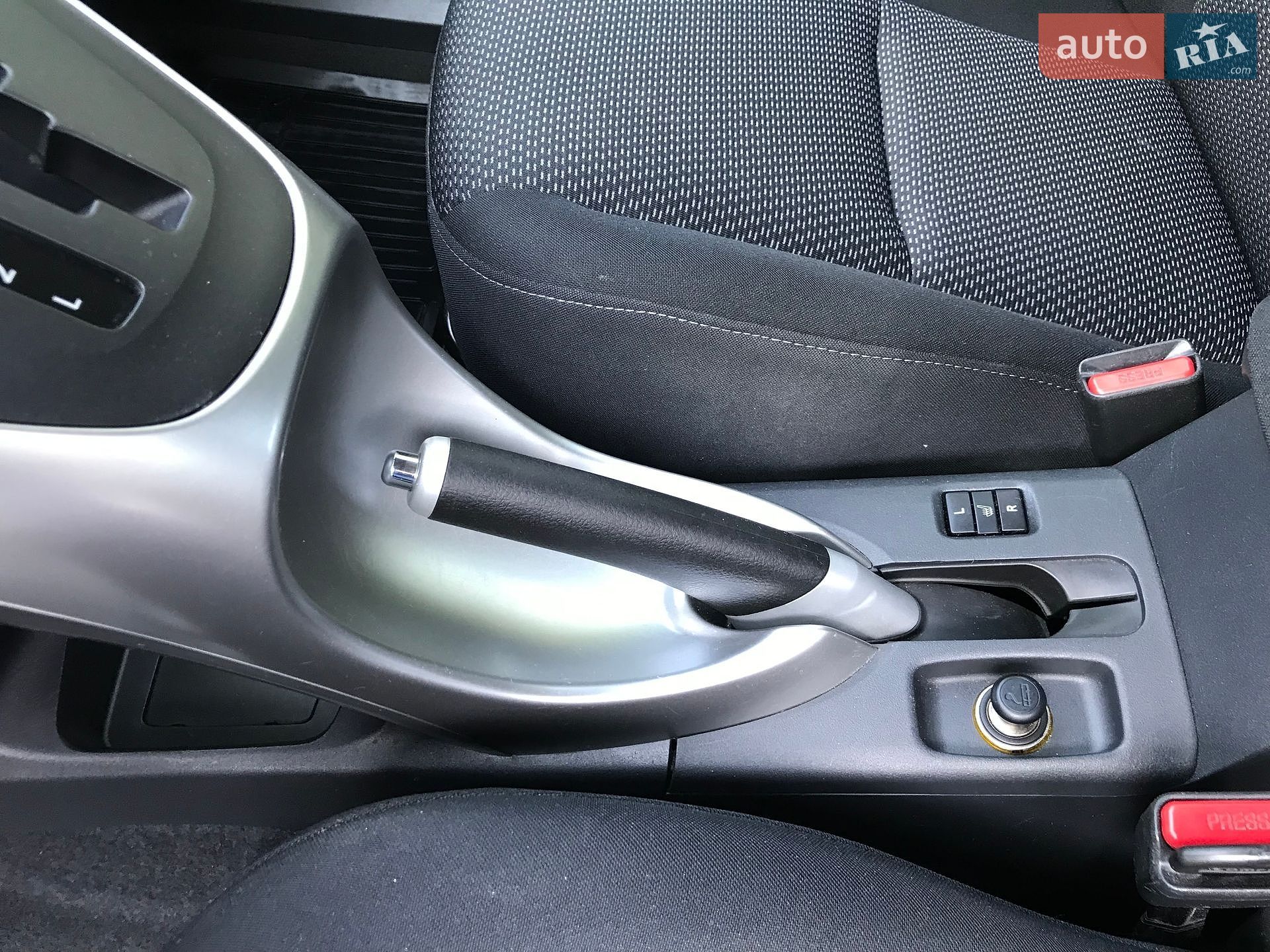 Toyota Auris 2011 VIN NMTKV58E20R072885 фото оголошення 25 з 44