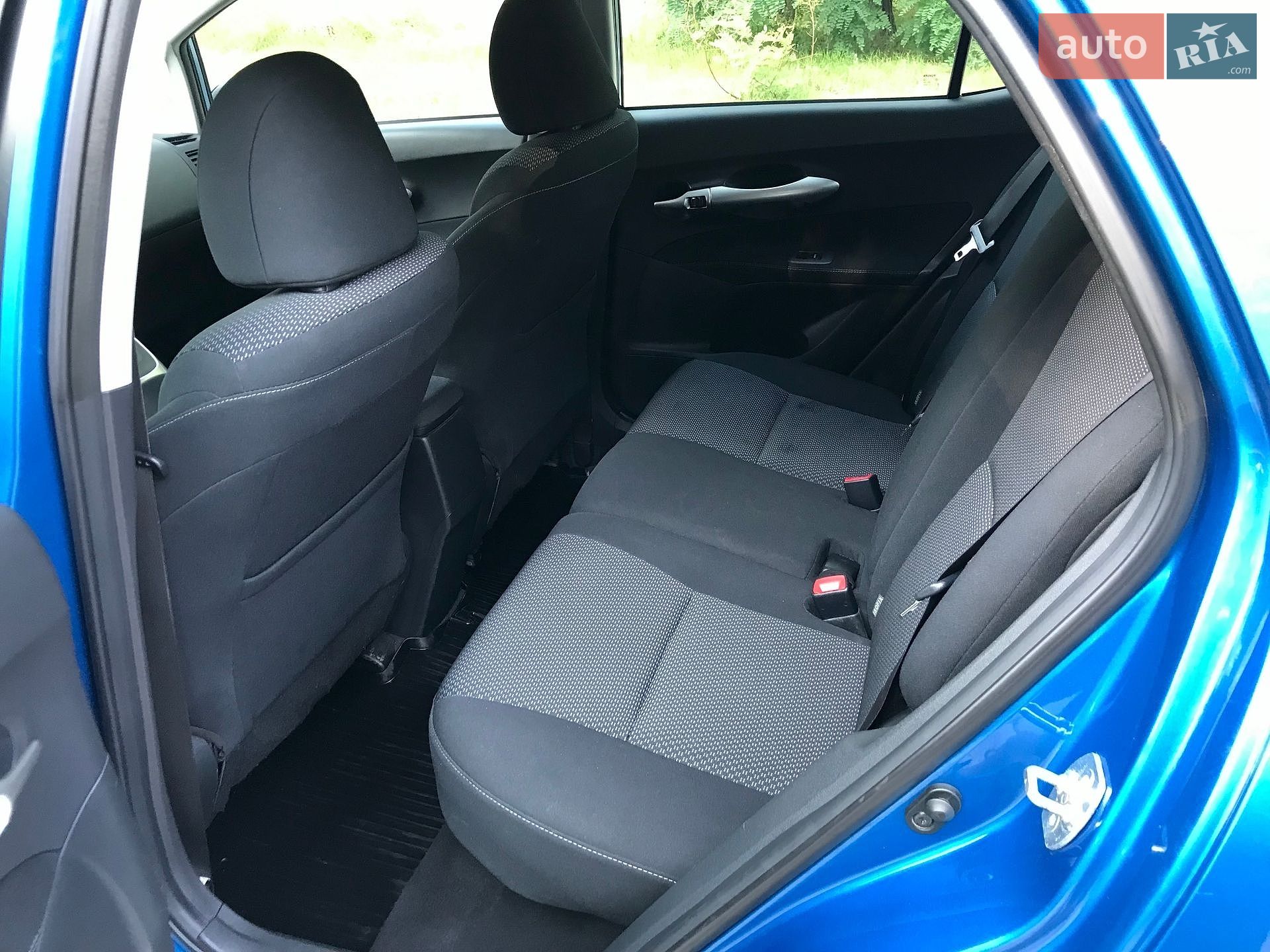 Toyota Auris 2011 VIN NMTKV58E20R072885 фото оголошення 32 з 44