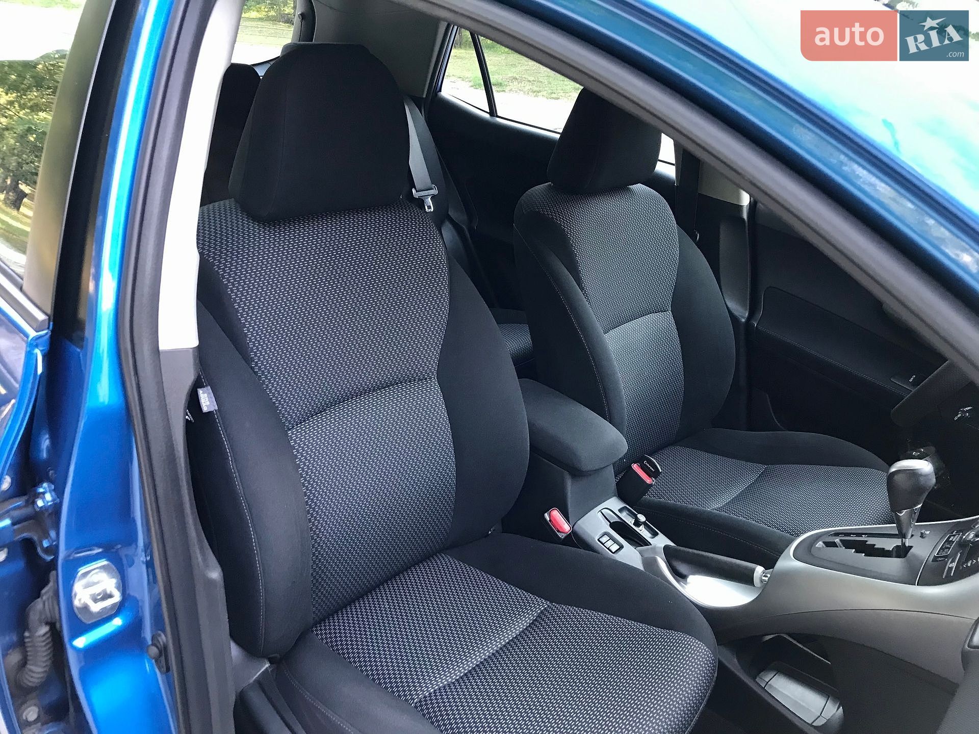 Toyota Auris 2011 VIN NMTKV58E20R072885 фото оголошення 38 з 44