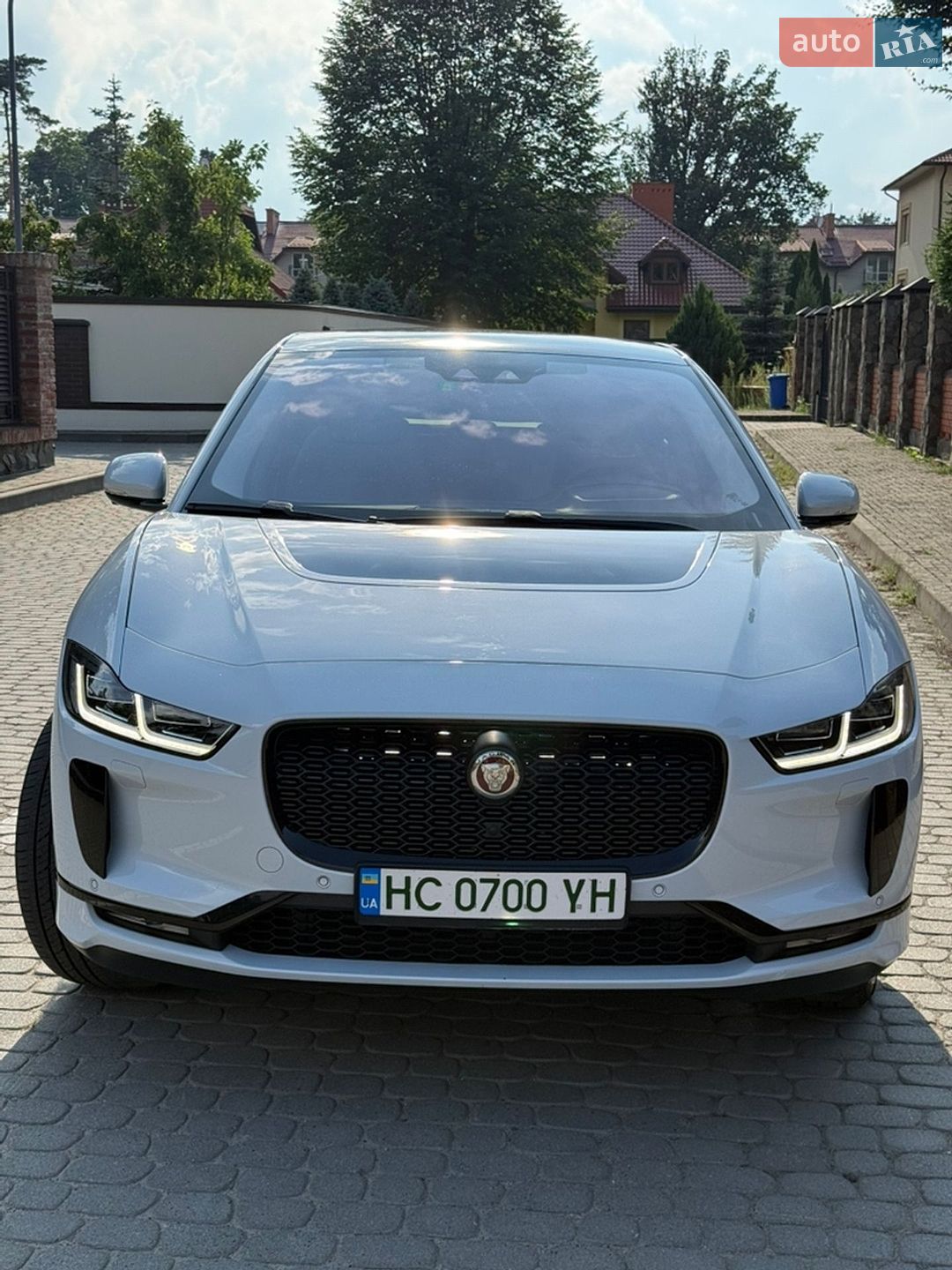 Jaguar I-Pace 2019 VIN SADHA2B10L1F84617 фото оголошення 3 з 19