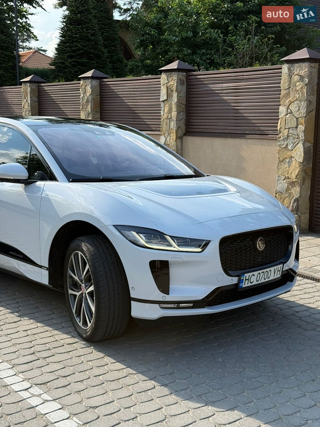 Jaguar I-Pace 2019 VIN SADHA2B10L1F84617 фото оголошення 4 з 19