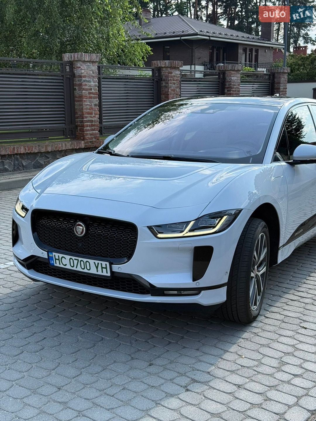 Jaguar I-Pace 2019 VIN SADHA2B10L1F84617 фото оголошення 2 з 19