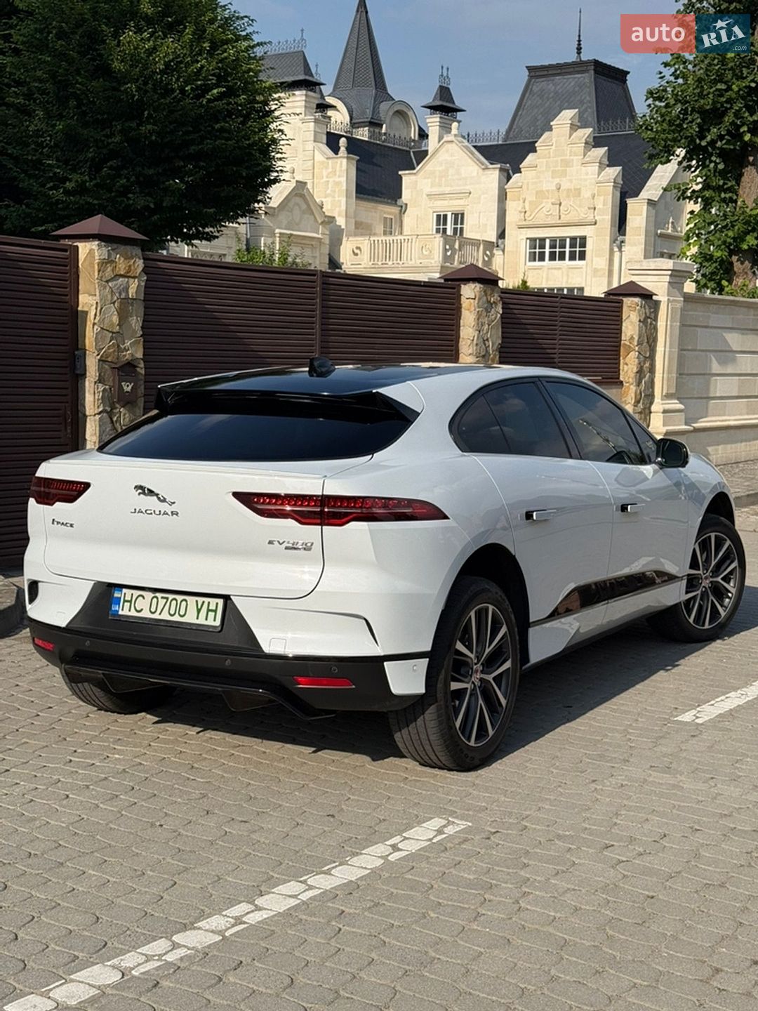 Jaguar I-Pace 2019 VIN SADHA2B10L1F84617 фото оголошення 6 з 19