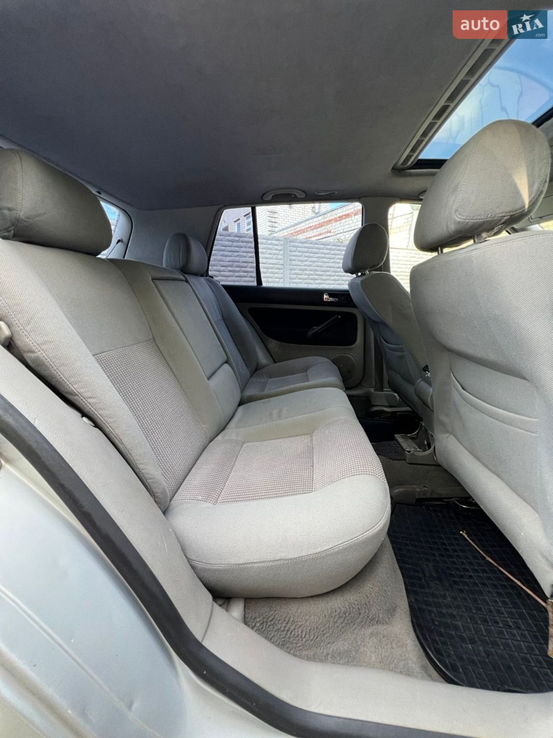 Volkswagen Golf 1999 VIN WVWZZZ1JZYW125067 фото оголошення 9 з 13