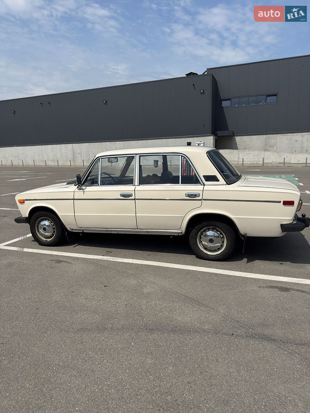 ВАЗ / Lada 2106 1985 VIN XTA210630F1242801 фото оголошення 3 з 15