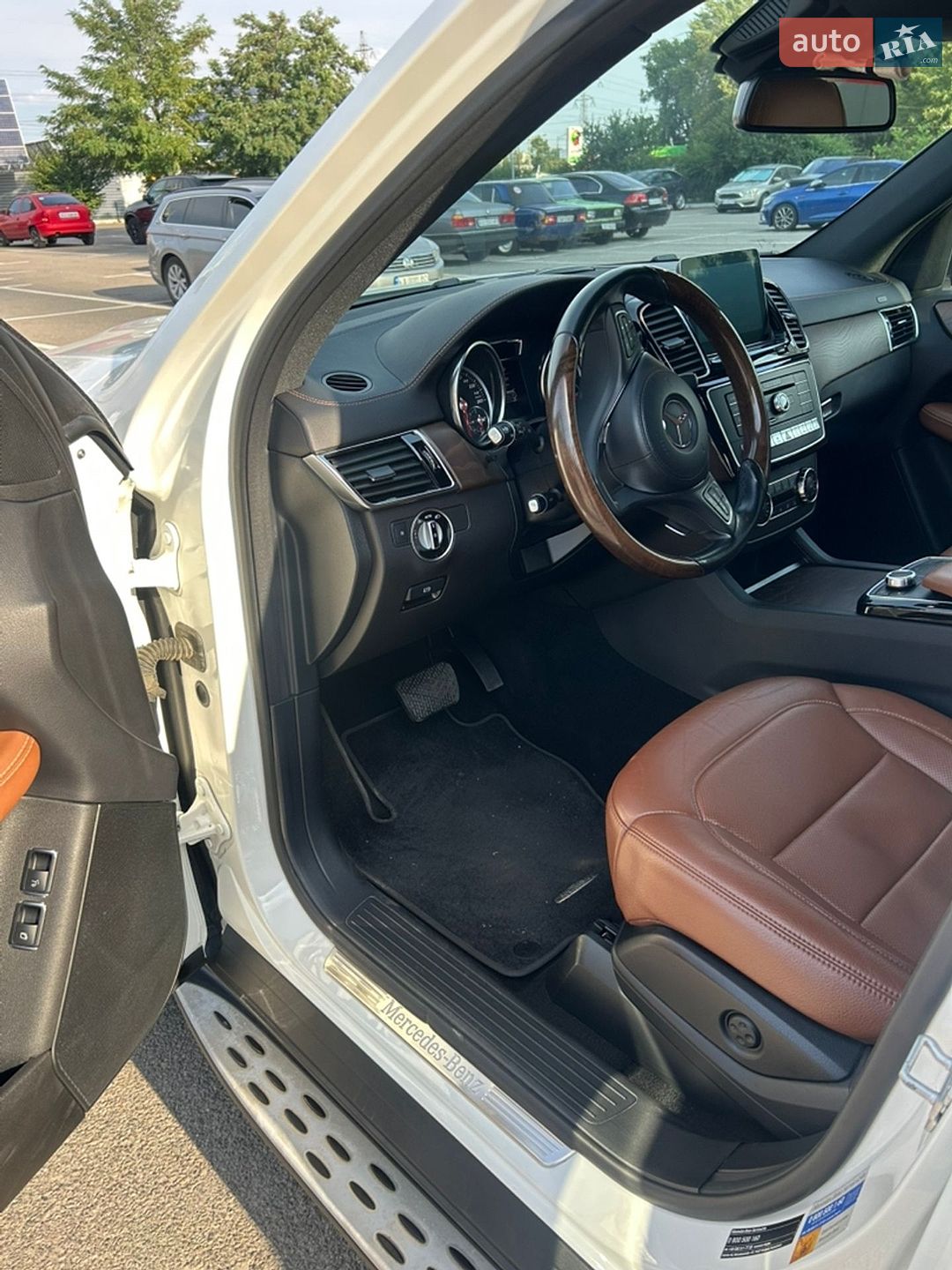 Mercedes-Benz GLS-Class 2017 VIN WDC1668241A950372 фото оголошення 7 з 29