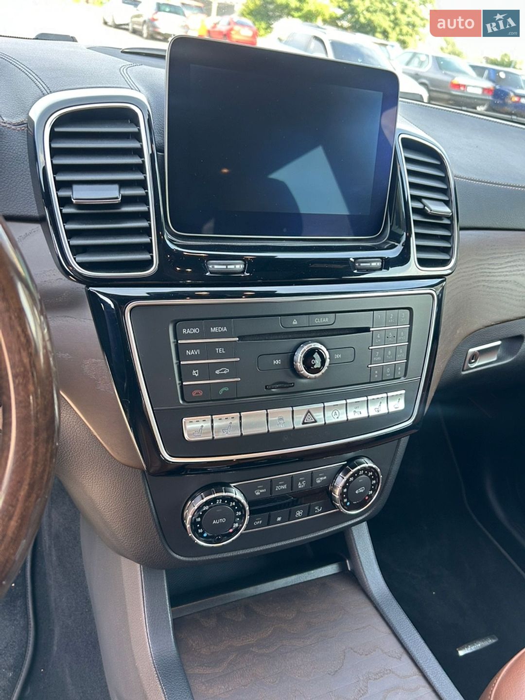 Mercedes-Benz GLS-Class 2017 VIN WDC1668241A950372 фото оголошення 10 з 29