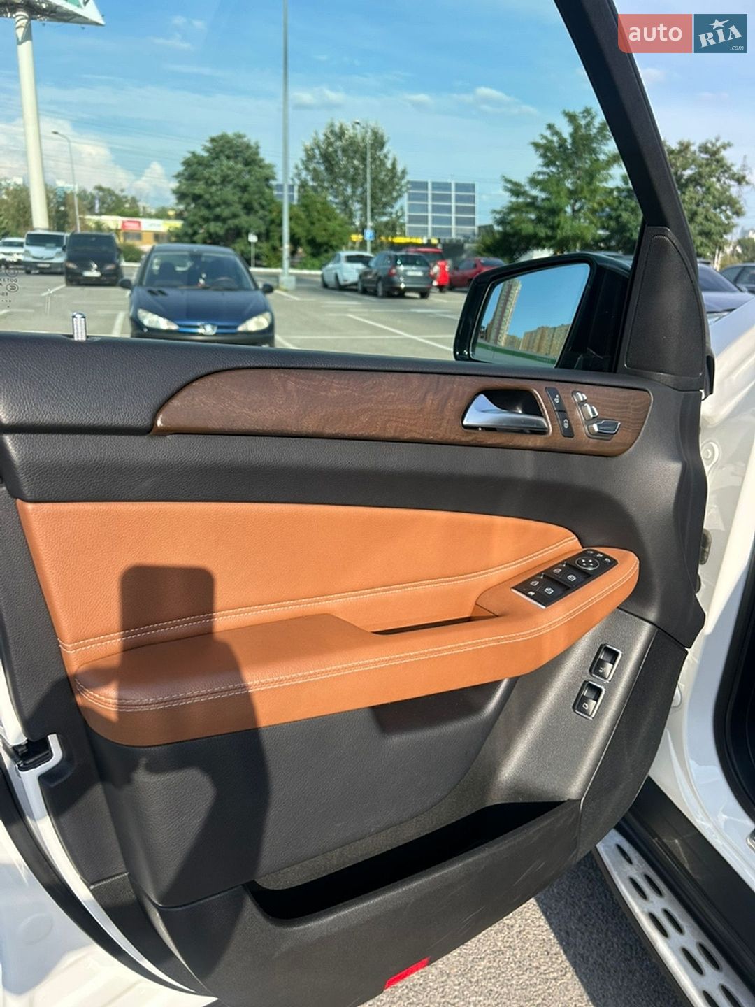 Mercedes-Benz GLS-Class 2017 VIN WDC1668241A950372 фото оголошення 11 з 29