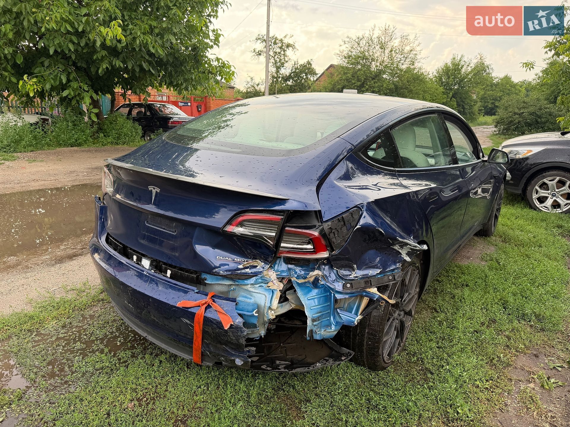 Tesla Model 3 2023 VIN 5YJ3E1EC5PF582678 фото оголошення 5 з 16