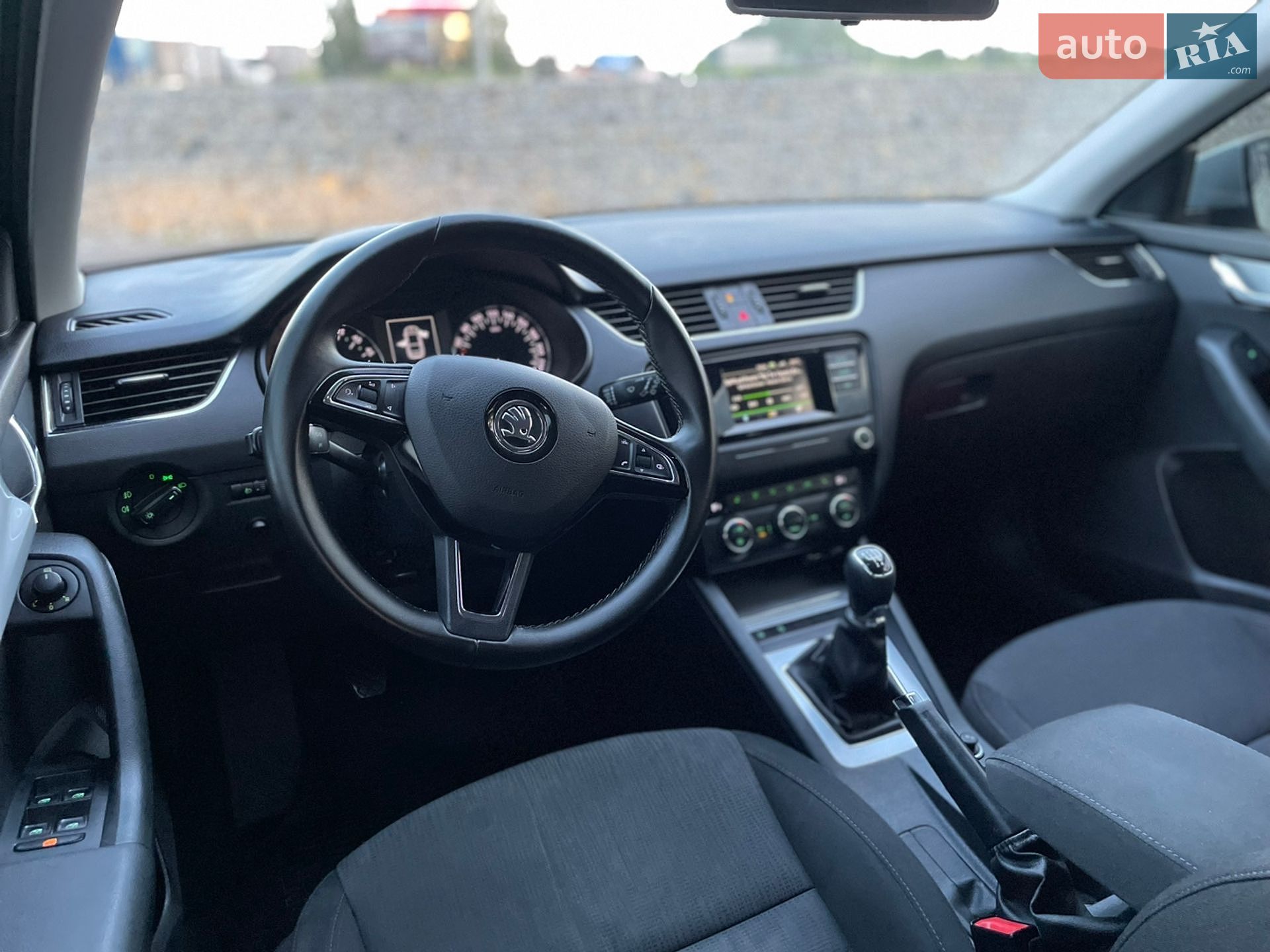 Skoda Octavia 2015 VIN TMBAG7NEXG0023695 фото оголошення 20 з 40