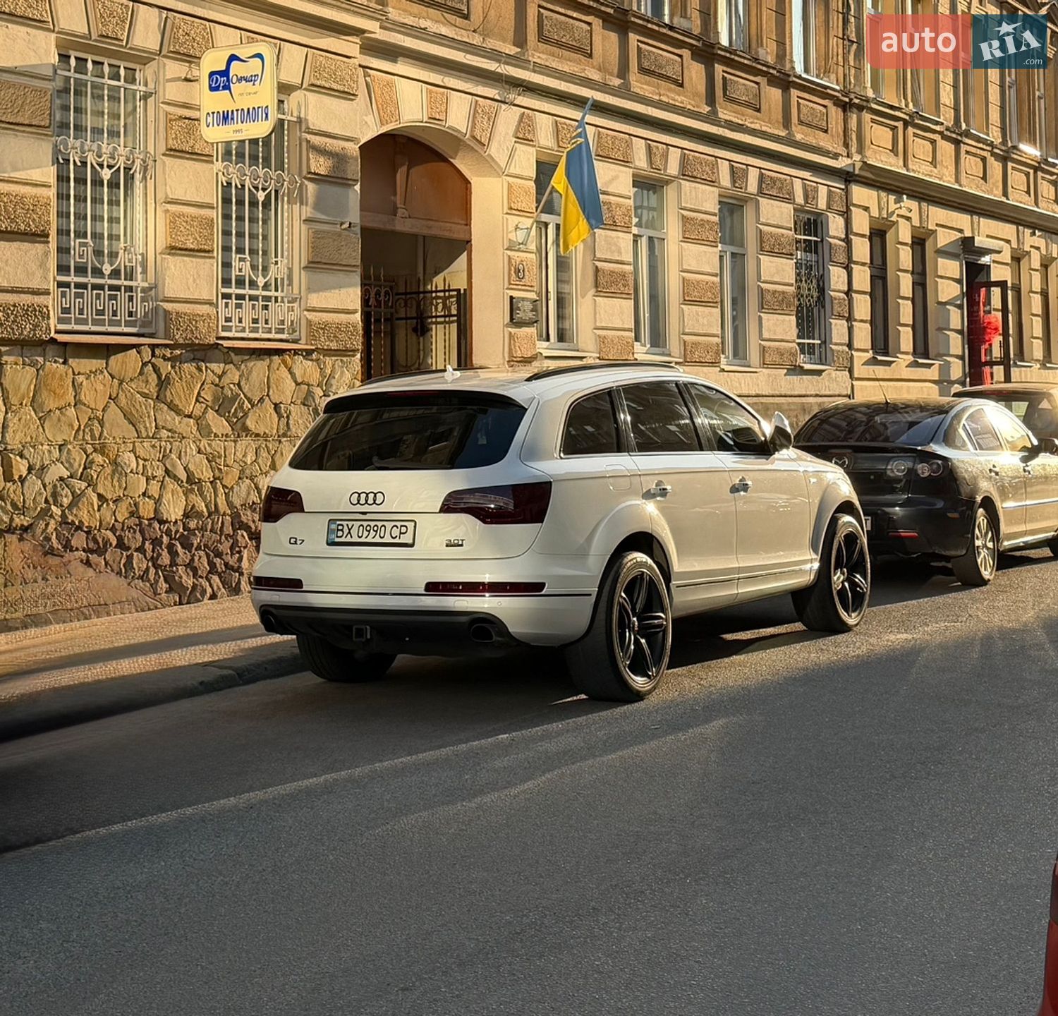Audi Q7 2013 VIN WA1LGAFE4ED003818 фото оголошення 2 з 21